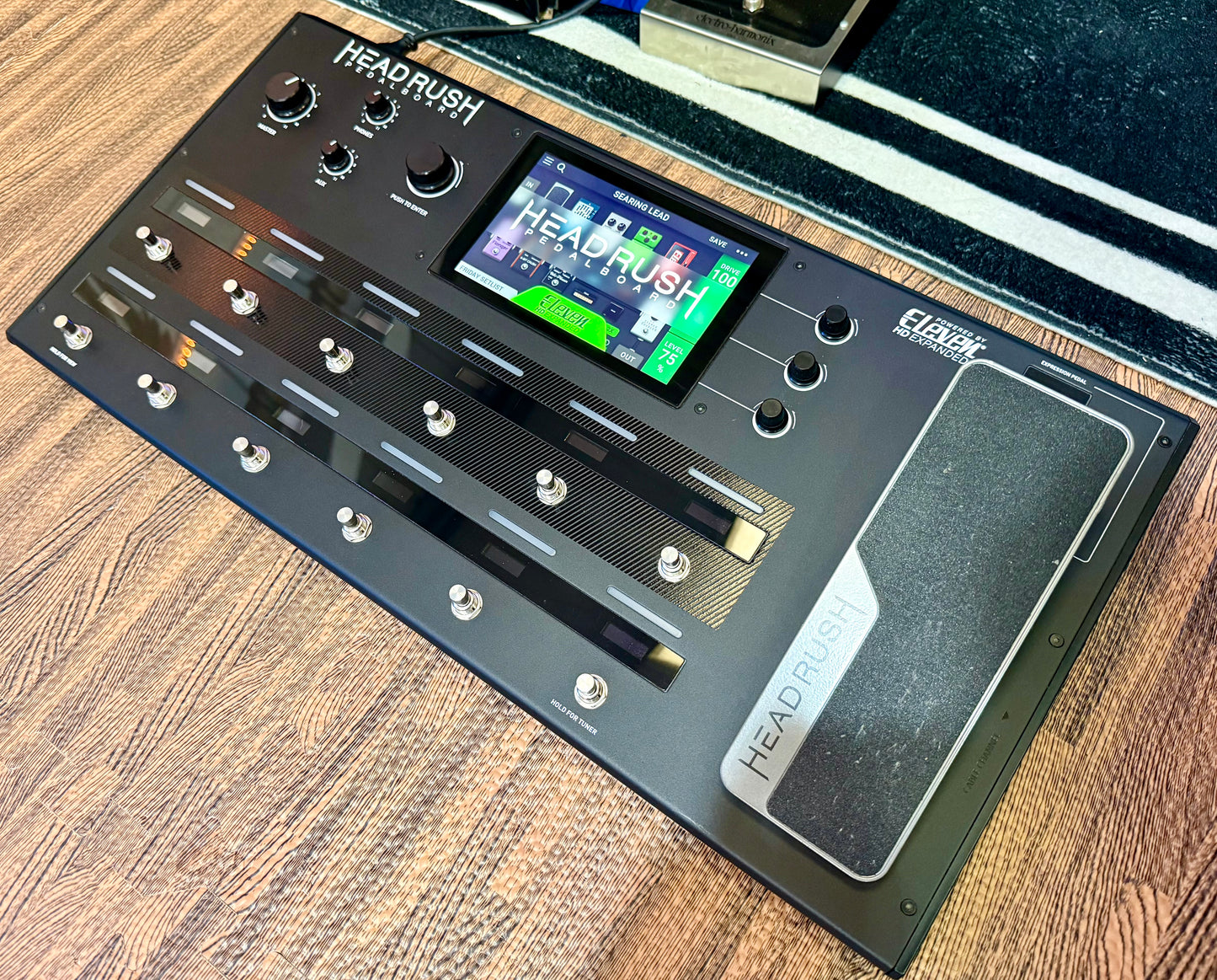 🎸 HeadRush Pedalboard Guitar Amp Modeller & Multi Effects/FX Processor Pedal 🎸