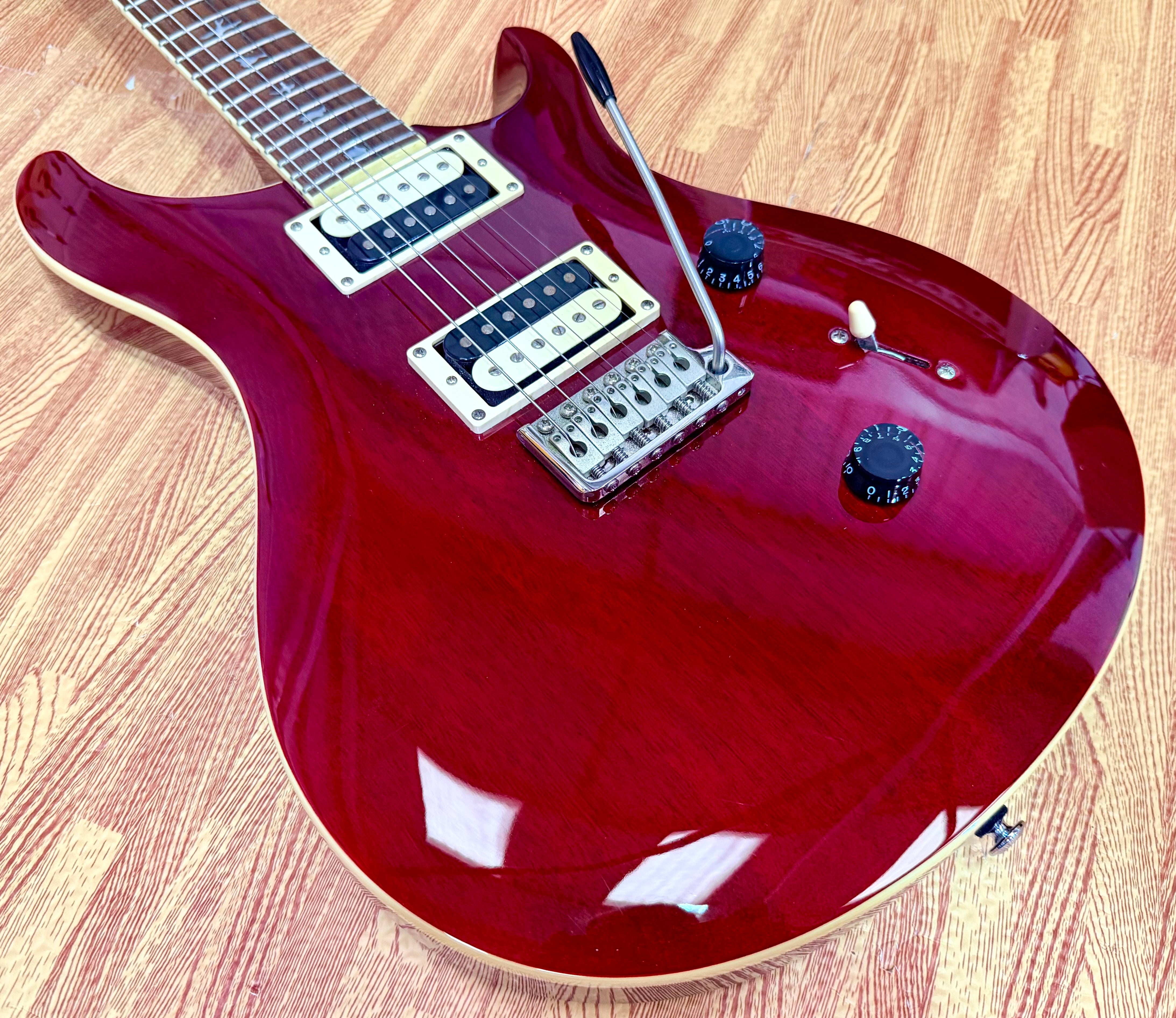 π2020π PRS SE Standard 24 Cherry Red Electric Guitar~ Excellent Condition!