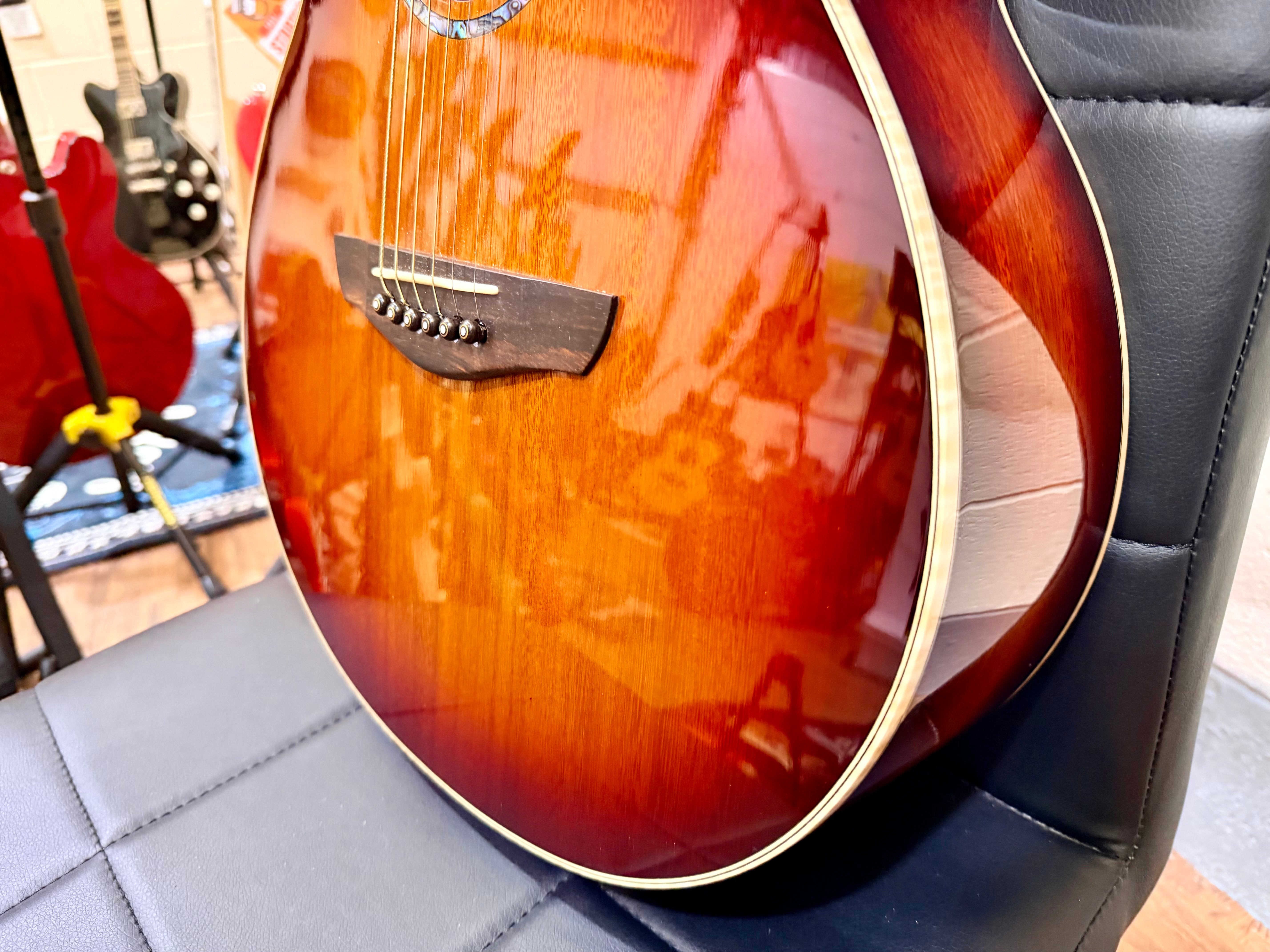 🌟MINT🌟 Faith FVBMB Venus Trembesi Blood Moon Burst~ Electro Acoustic~ Hard Case!