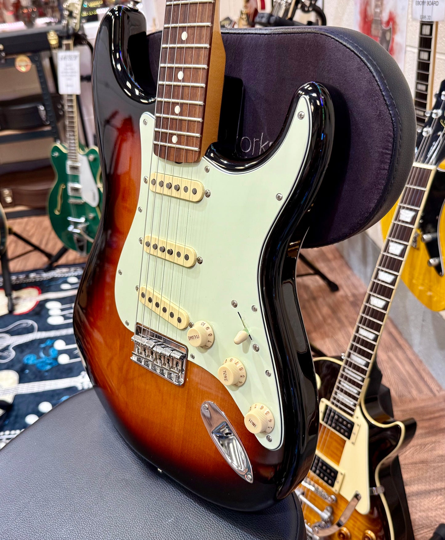 🌟2023🌟 Fender Robert Cray Signature Stratocaster~ Custom Shop P’ups~ Sunburst!