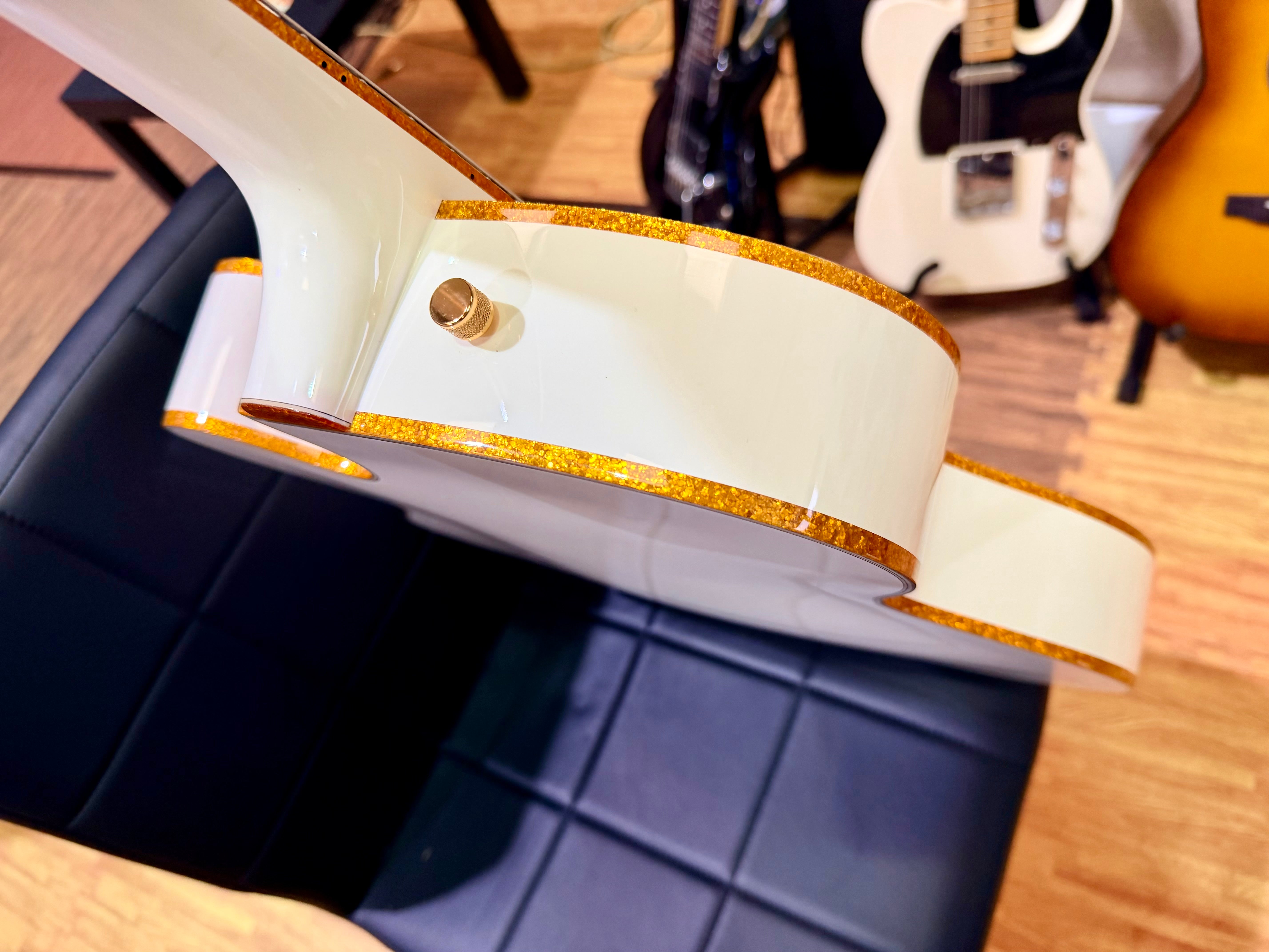 ✨MINT✨ 2013 Gretsch G6136T White Falcon MIJ~ Japan~ Bigsby~ Case & Docs~ Gold!