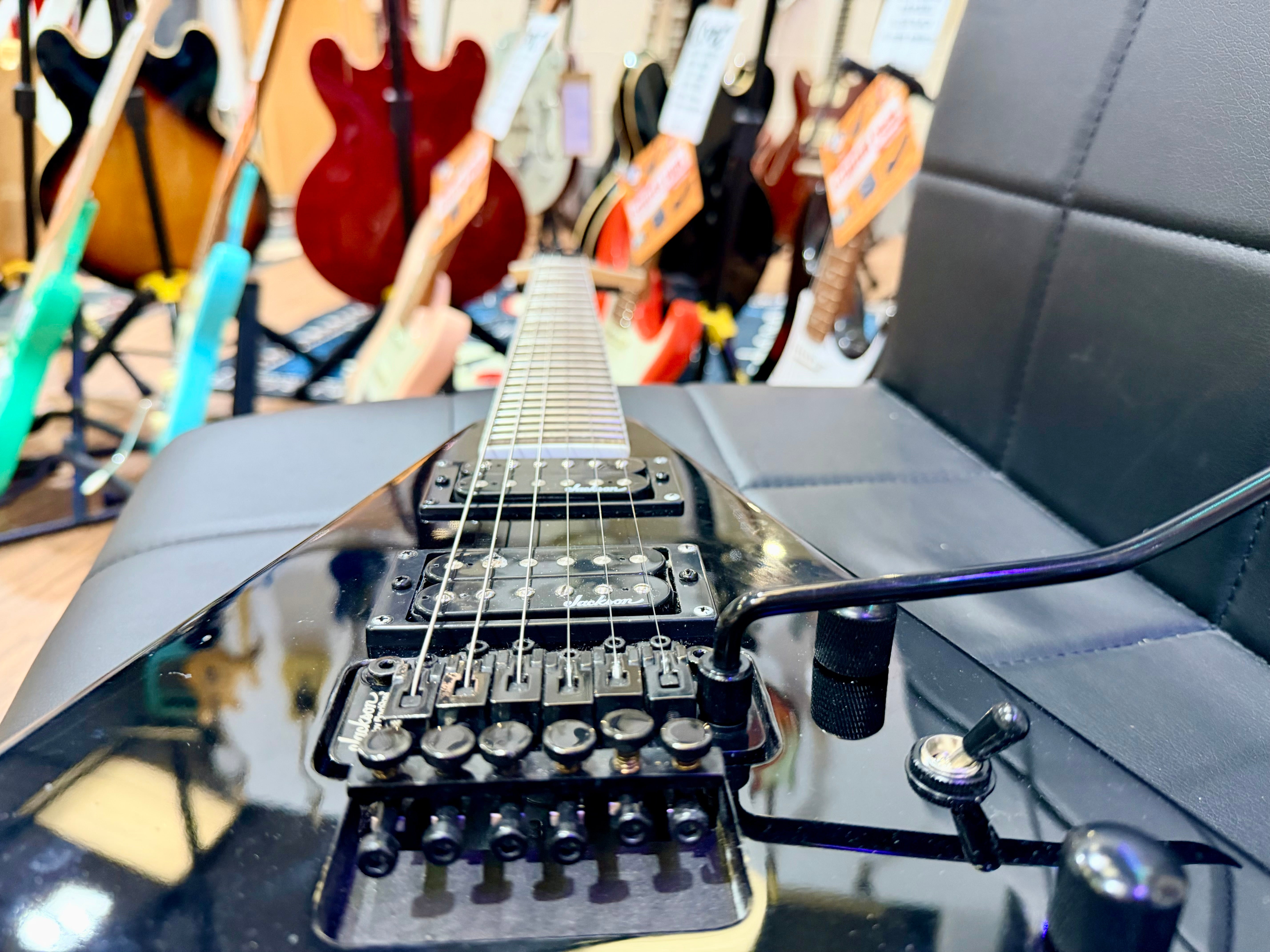 🔥2020🔥 Jackson JS Series King V JS32~ Gloss Black Flying V~ Floyd Rose!