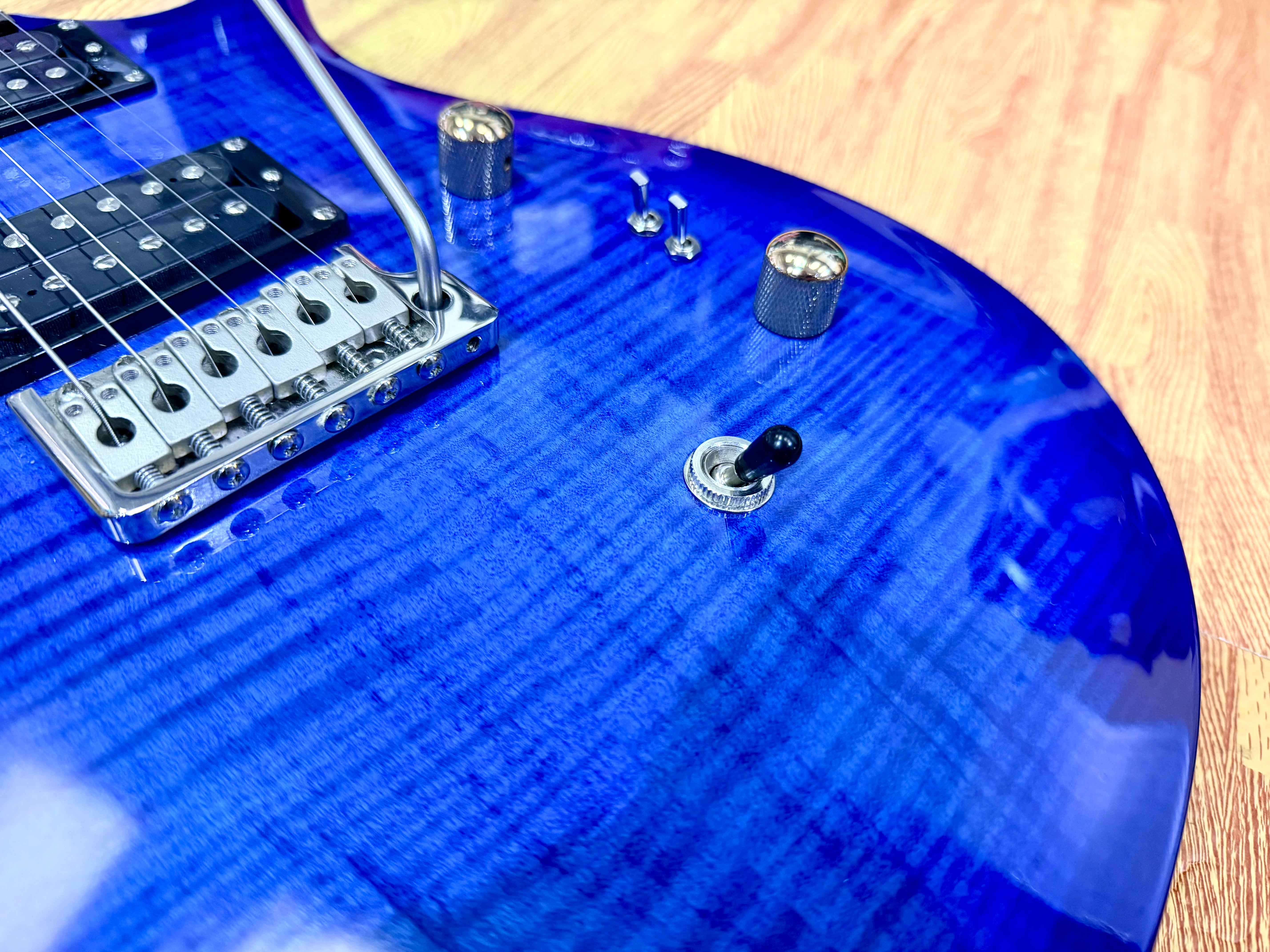 ✨ PRS 35th Anniversary SE Custom 24-08 Electric Guitar in Faded Blue Burst ✨