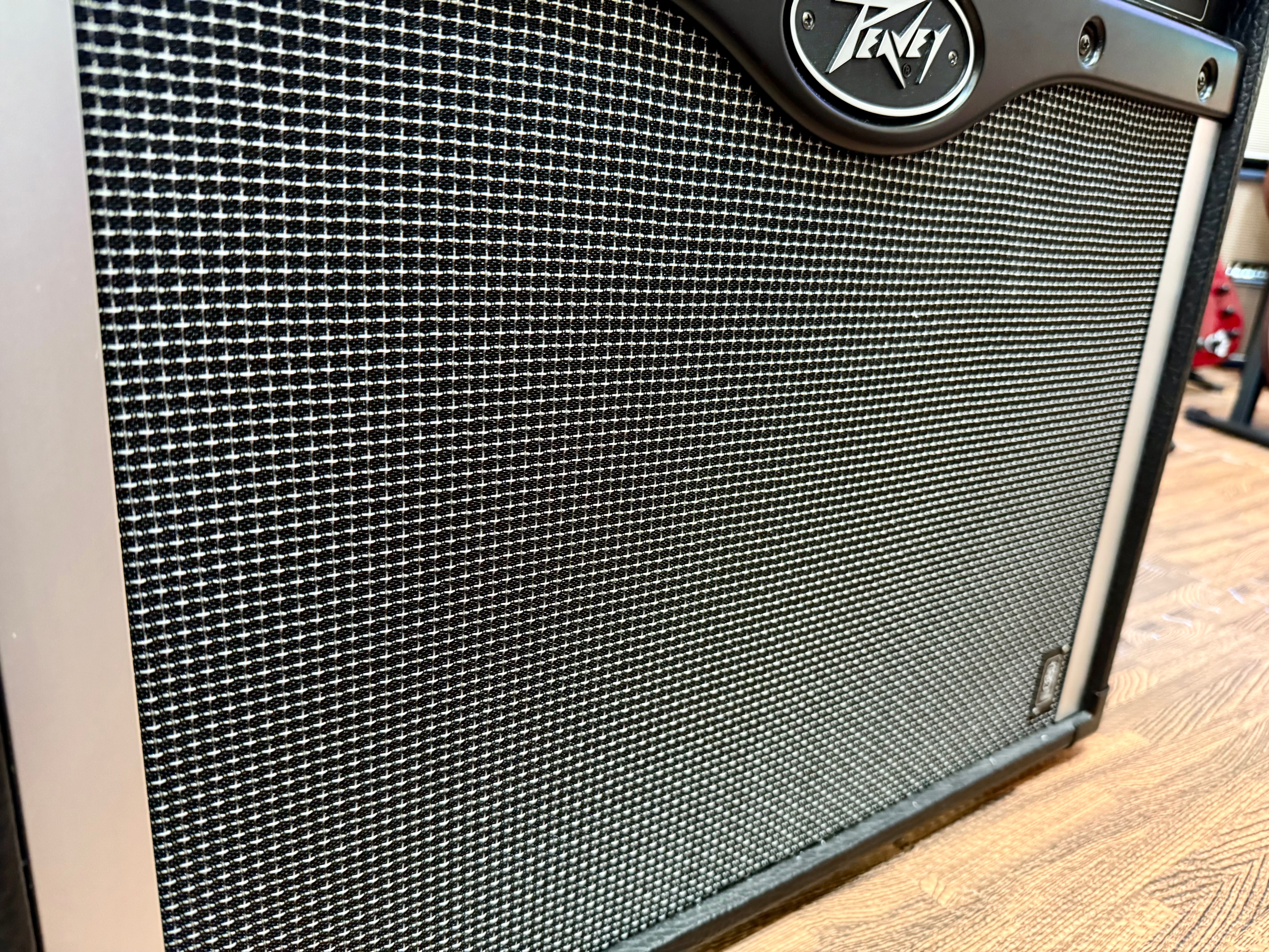 🔥MINT🔥 Peavey Bandit Transtube 112 Guitar Amplifier~ Tube Amp + Footswitch!