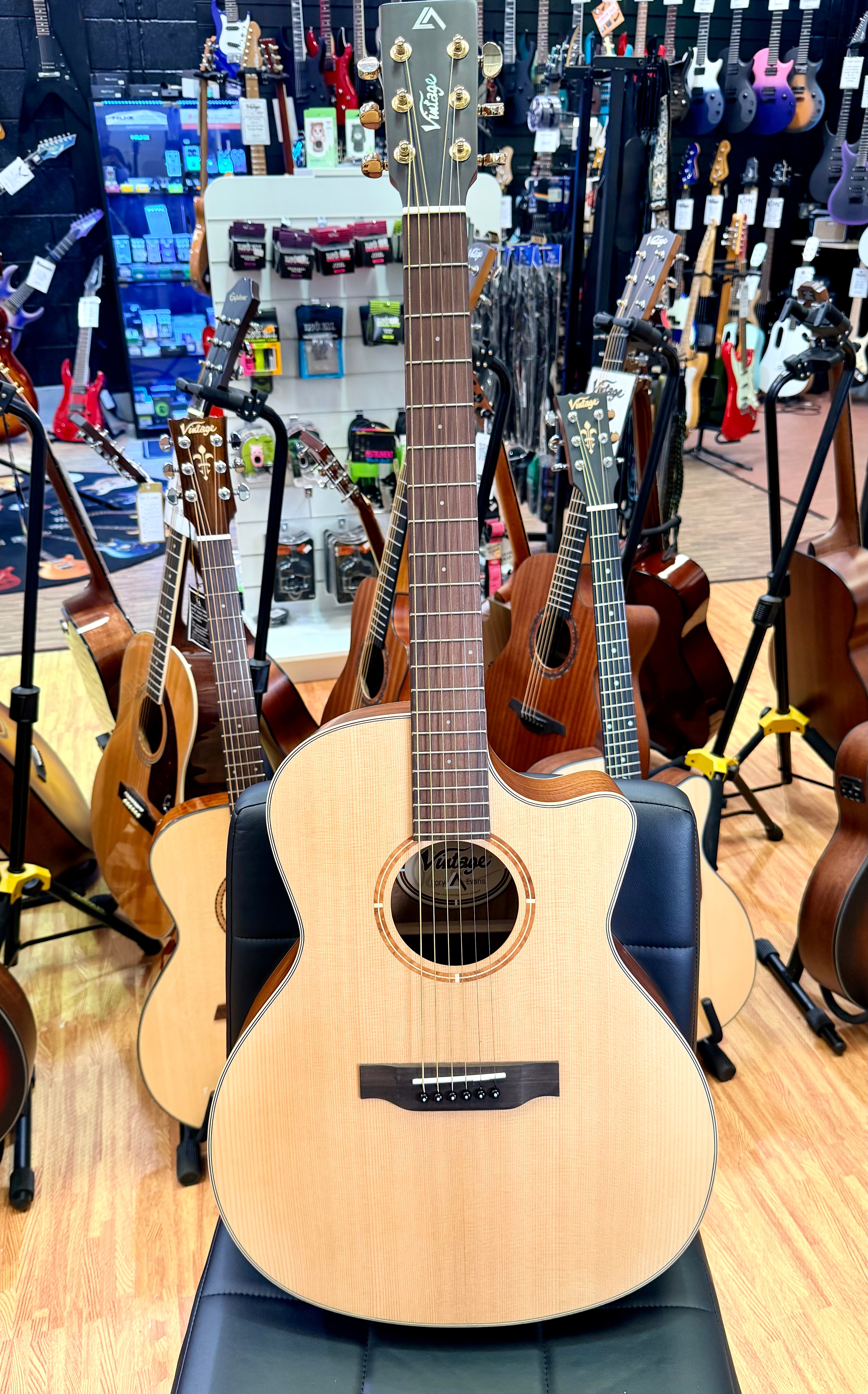 ⚡️NEW⚡️ Vintage Virtuoso Rory Evans Electro Acoustic Guitar VGA900RE~ Natural!