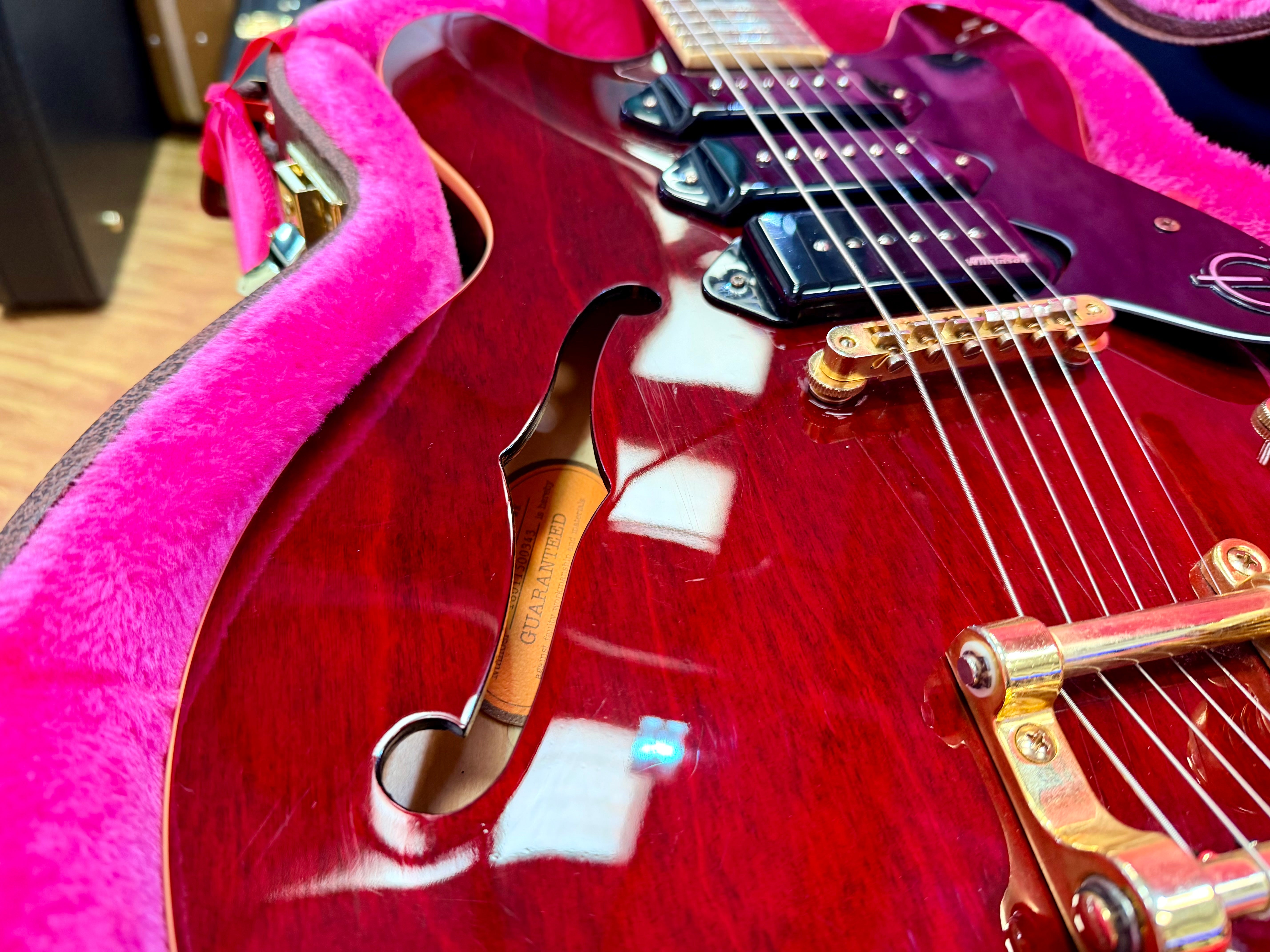 ✨2018✨ Epiphone Riviera Custom P93 Wine Red Bigsby P90 + New Gator Hard Case!