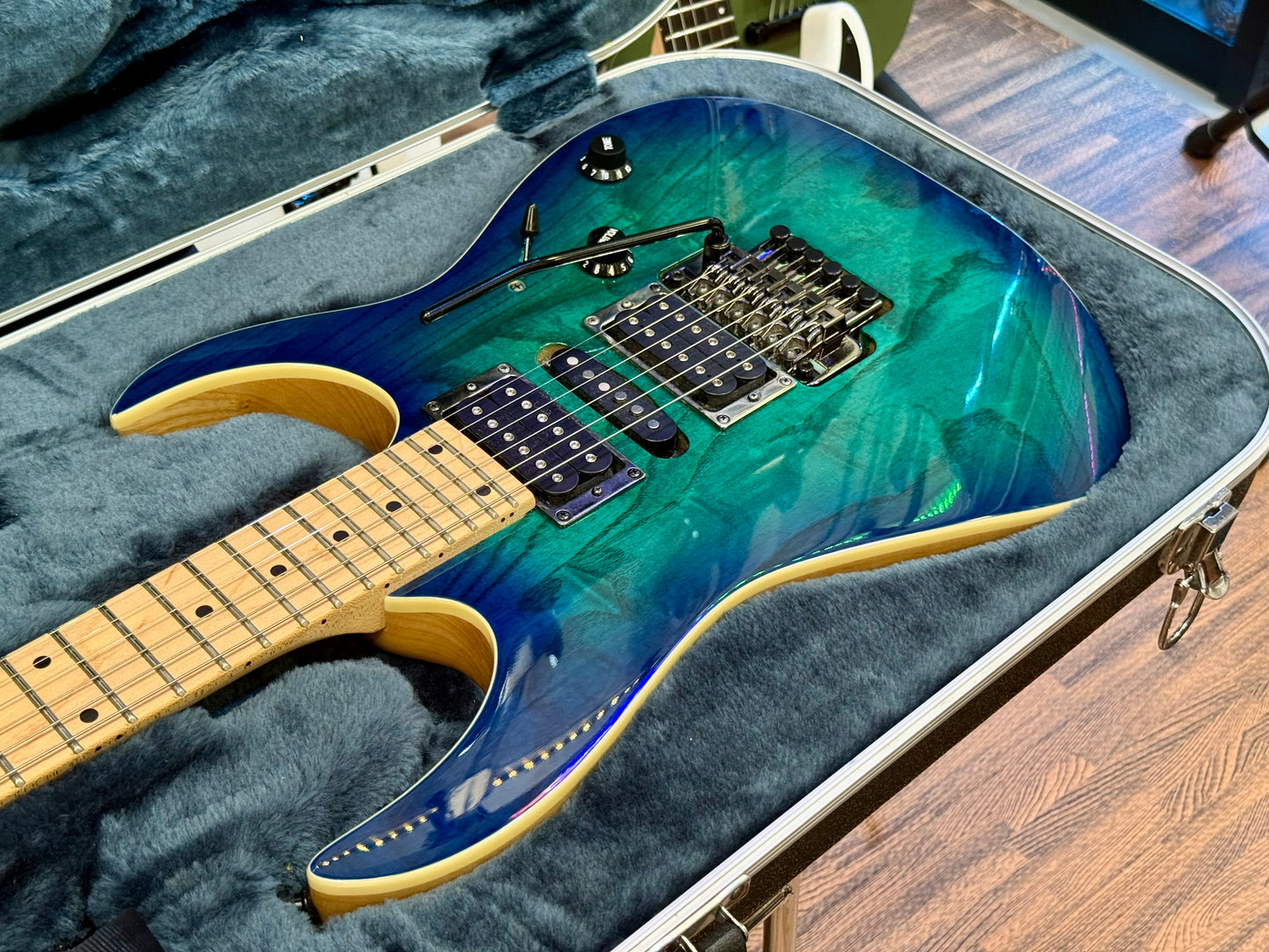 🔥2021 MINT🔥 Ibanez RG470AHMZ~ Blue Moon Burst~ Hard Case~ Zero Edge Tremolo!