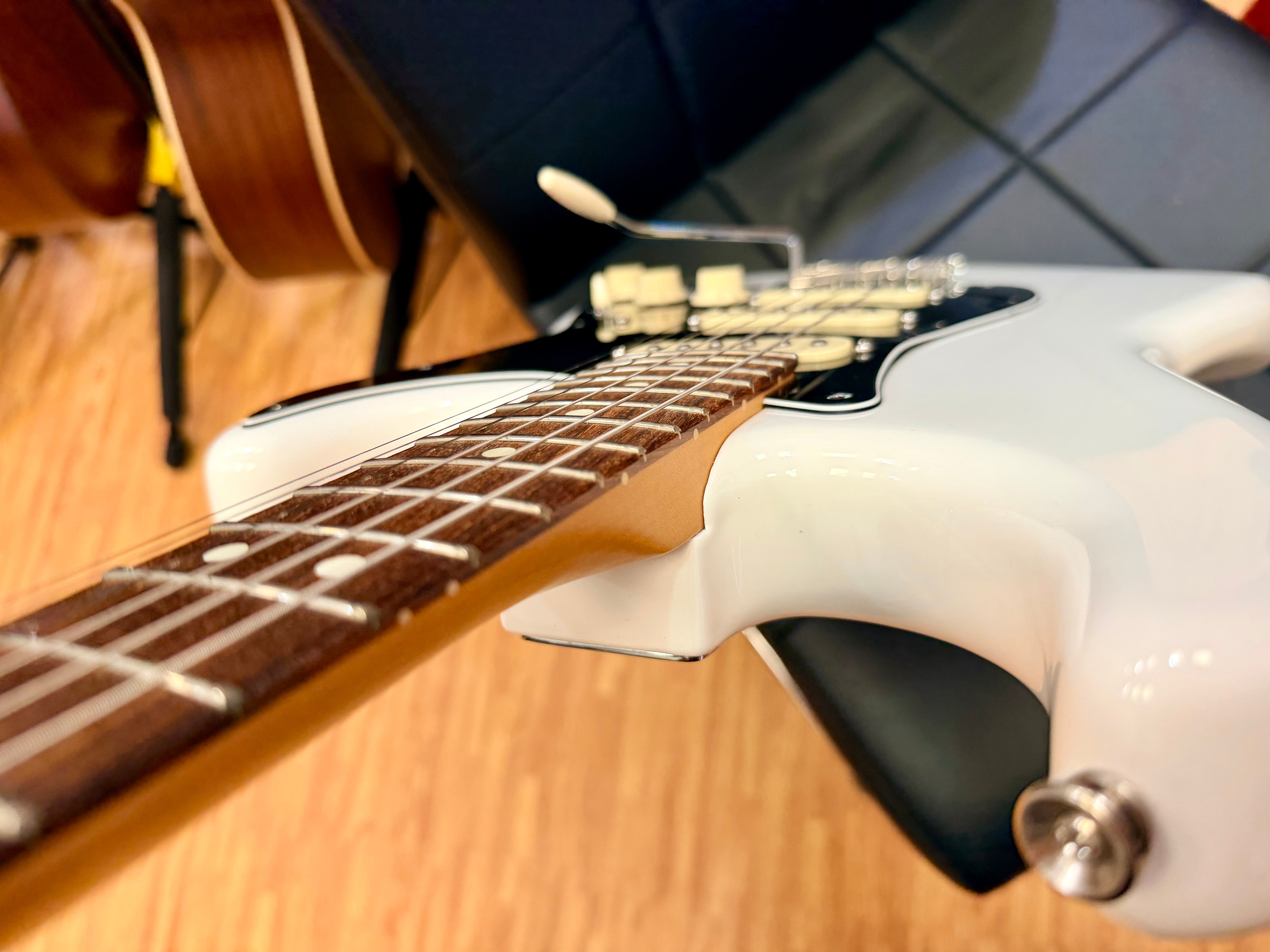 ⚡️2024⚡️ Fender Player II Stratocaster~ Polar White Electric Guitar~ Rosewood RW