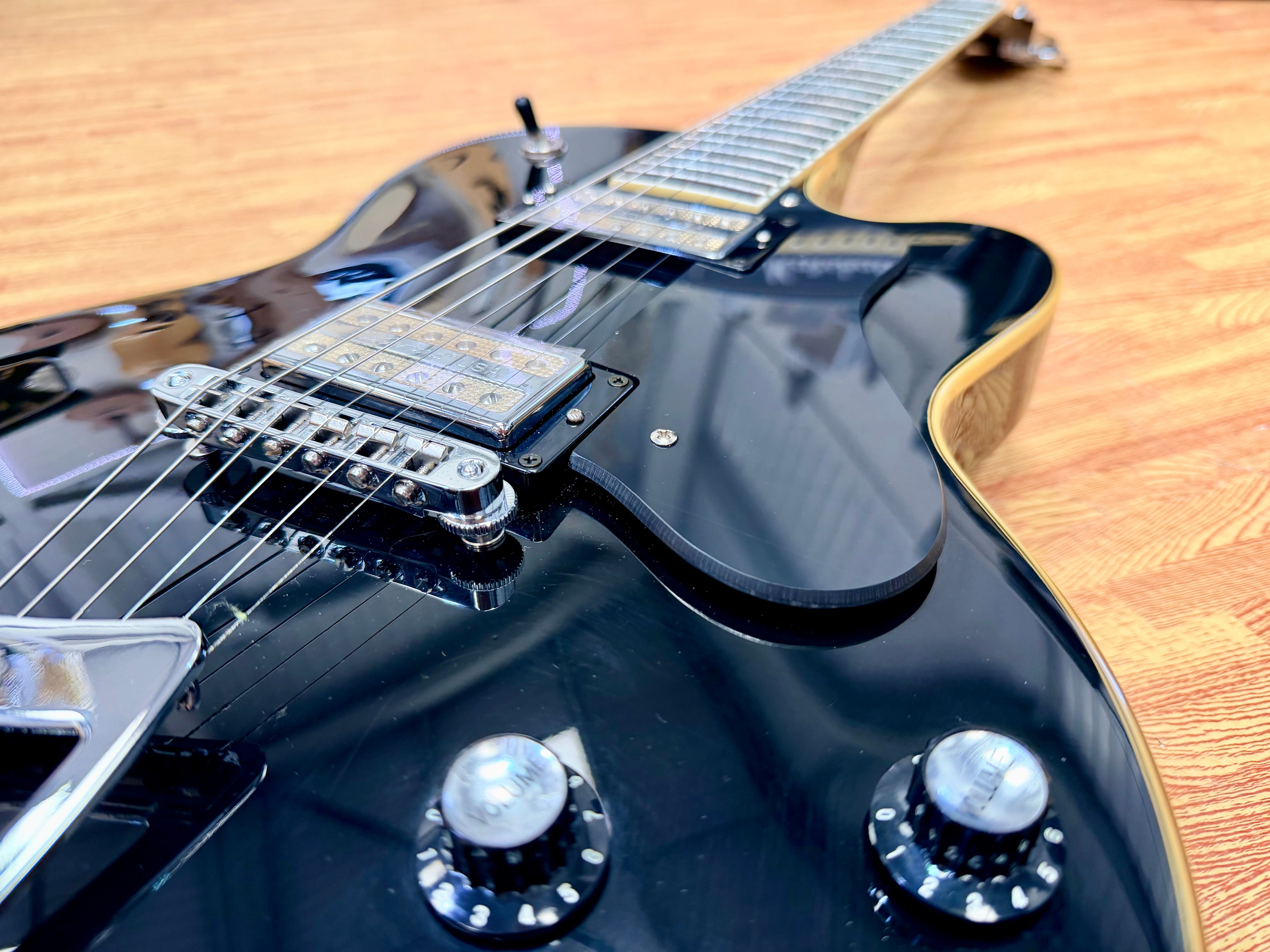 🔥2008🔥 DeArmond M-75 by Guild~ Gloss Black~ Korean Made With USA 2K Pickups!