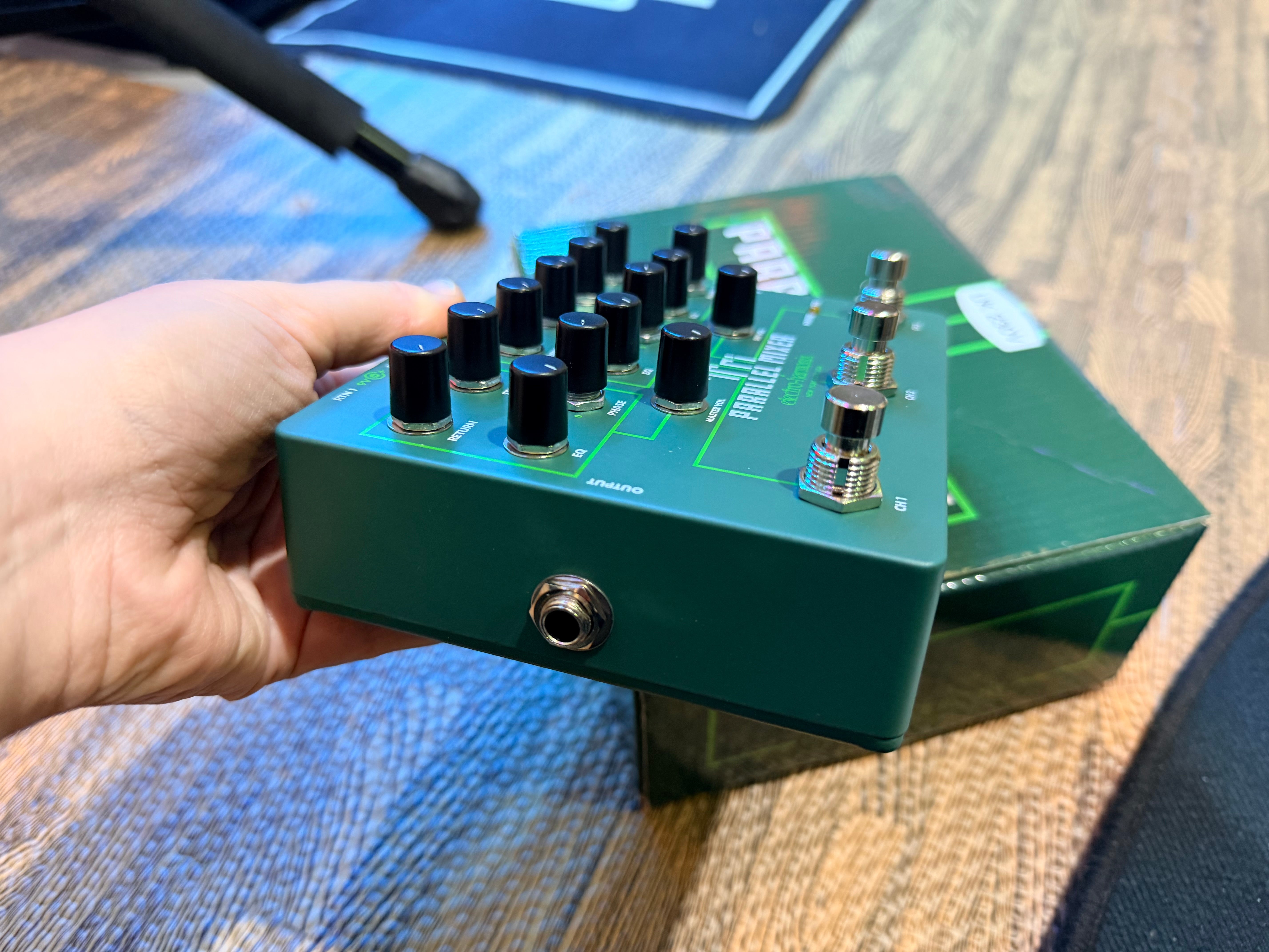 🎸 Electro-Harmonix Tri-Parallel Mixer~ Analogue Effects Loop Mixer/Switcher 🎸