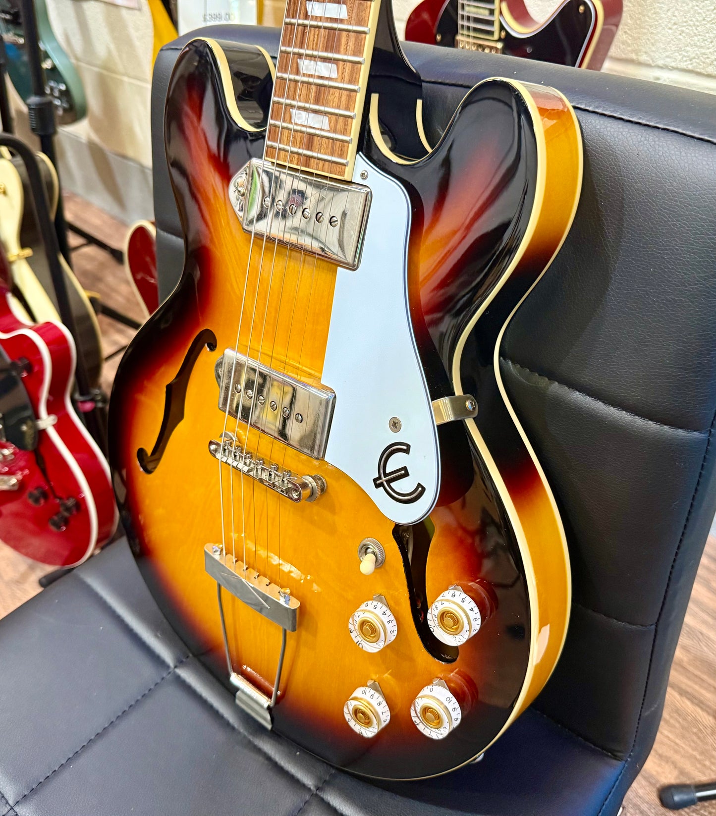 🎸2018🎸 Epiphone Casino Coupe VS~ Hollowbody Electric Guitar~ Vintage Sunburst!