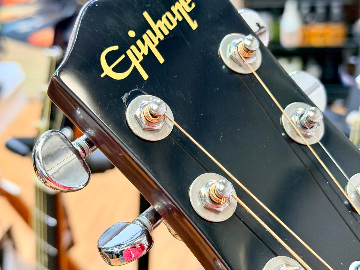 Epiphone Inspired by Gibson J-45 Cutaway Electro-Acoustic~ Hiscox Case~ Sunburst