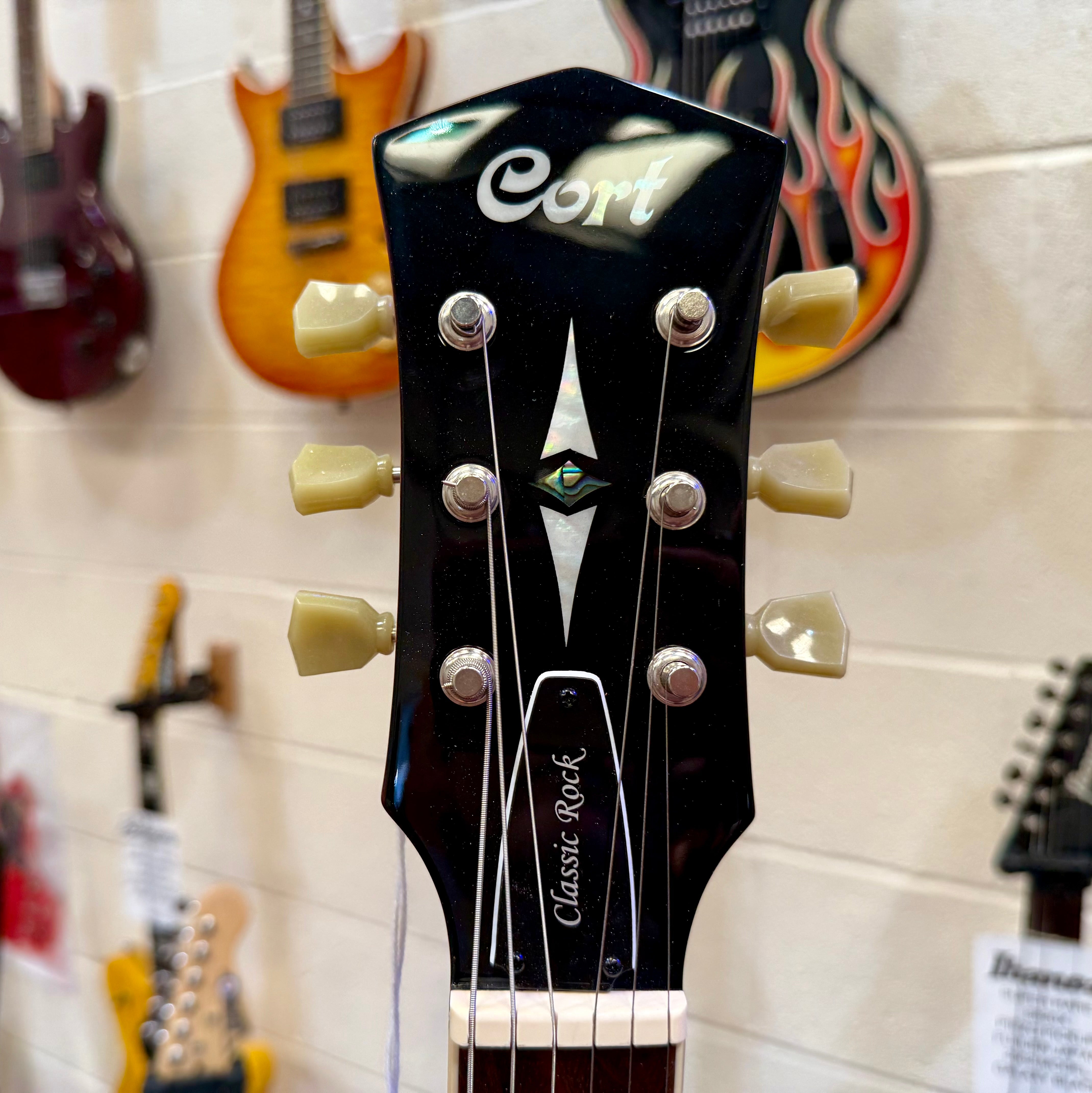 🌟NEW 2025🌟 Cort CR200 Gold Top Les Paul Cutaway Electric Guitar~ Classic Rock!