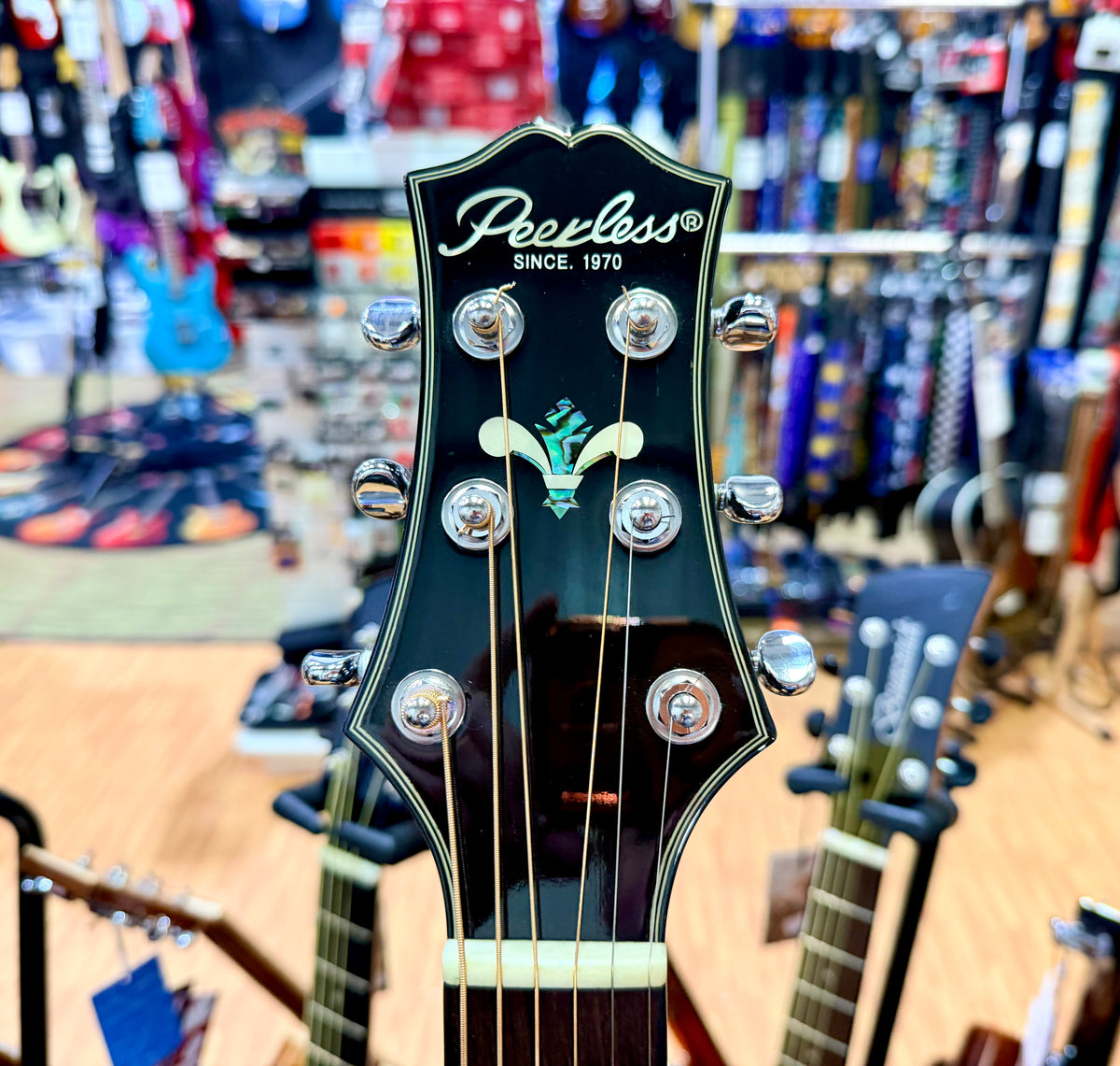 Peerless PGC-65 00 Compact Grand Concert Acoustic Guitar~ Vintage Sunburst OHSC!