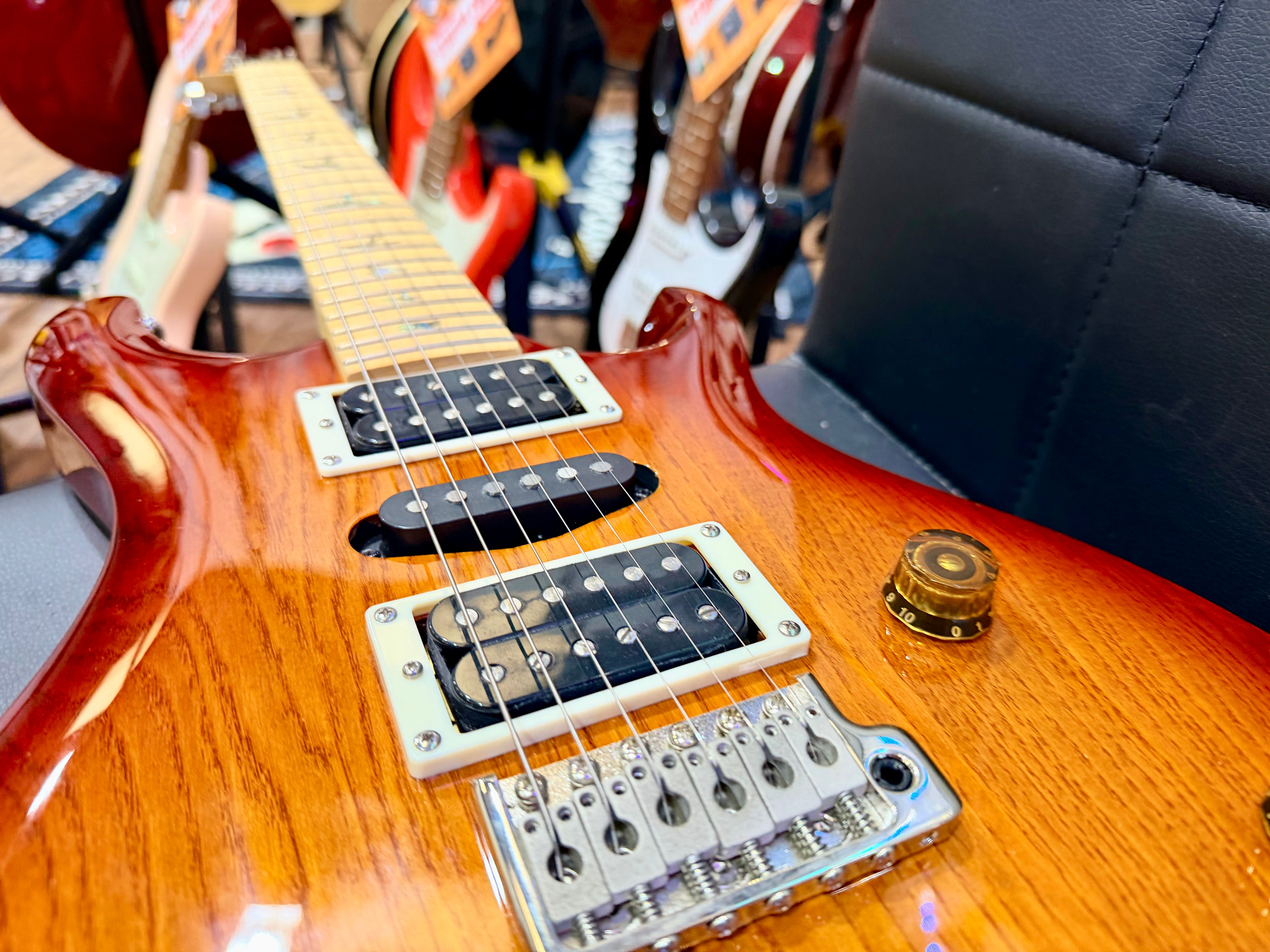 🔥2023🔥 PRS SE Specialty Swamp Ash Special~ Vintage Sunburst~ Maple Neck + Bag!