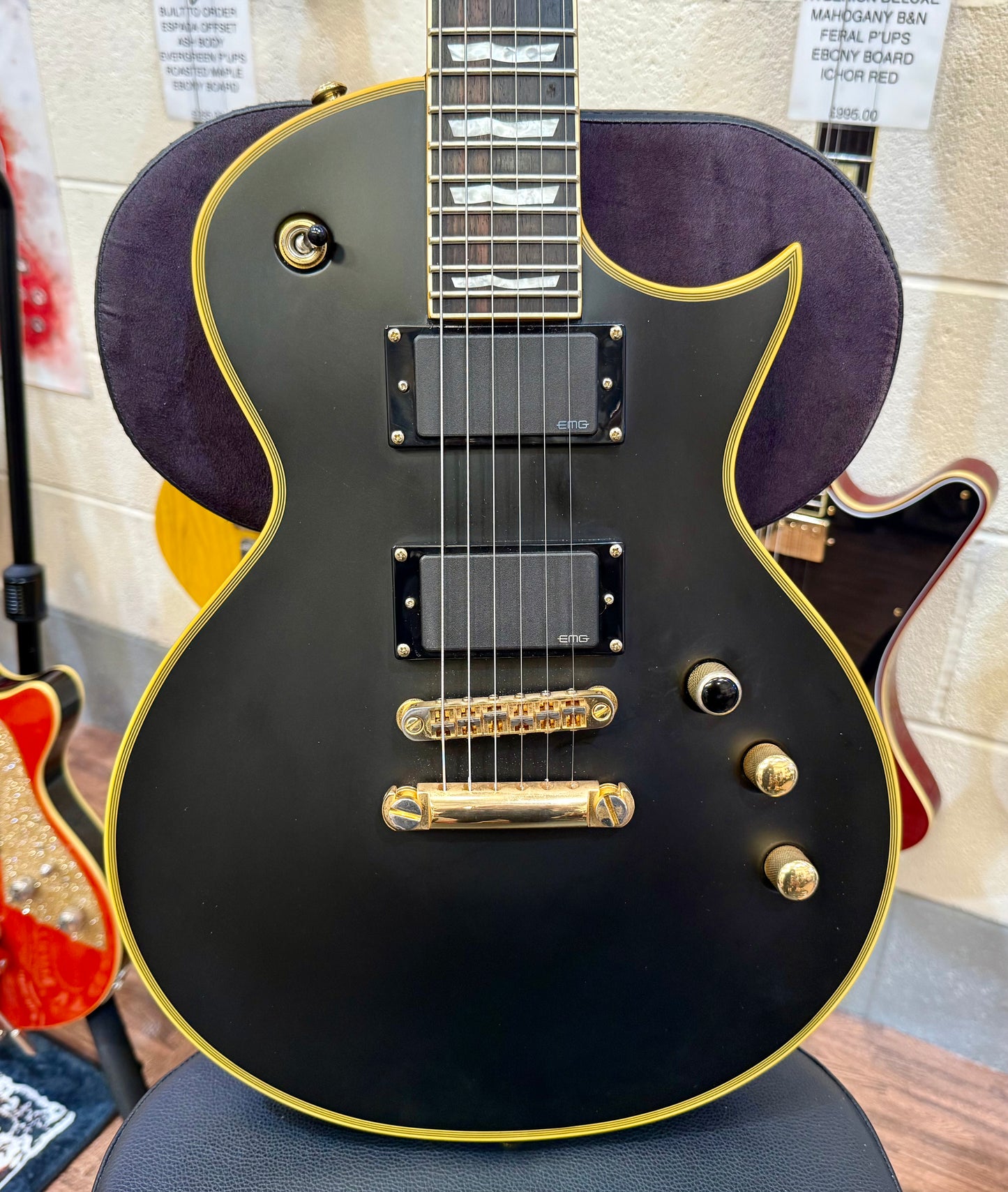 🔥2015 KOREAN🔥 ESP LTD EC-1000 Deluxe~ Vintage Matte Black~ EMG’s~ Hard Case!