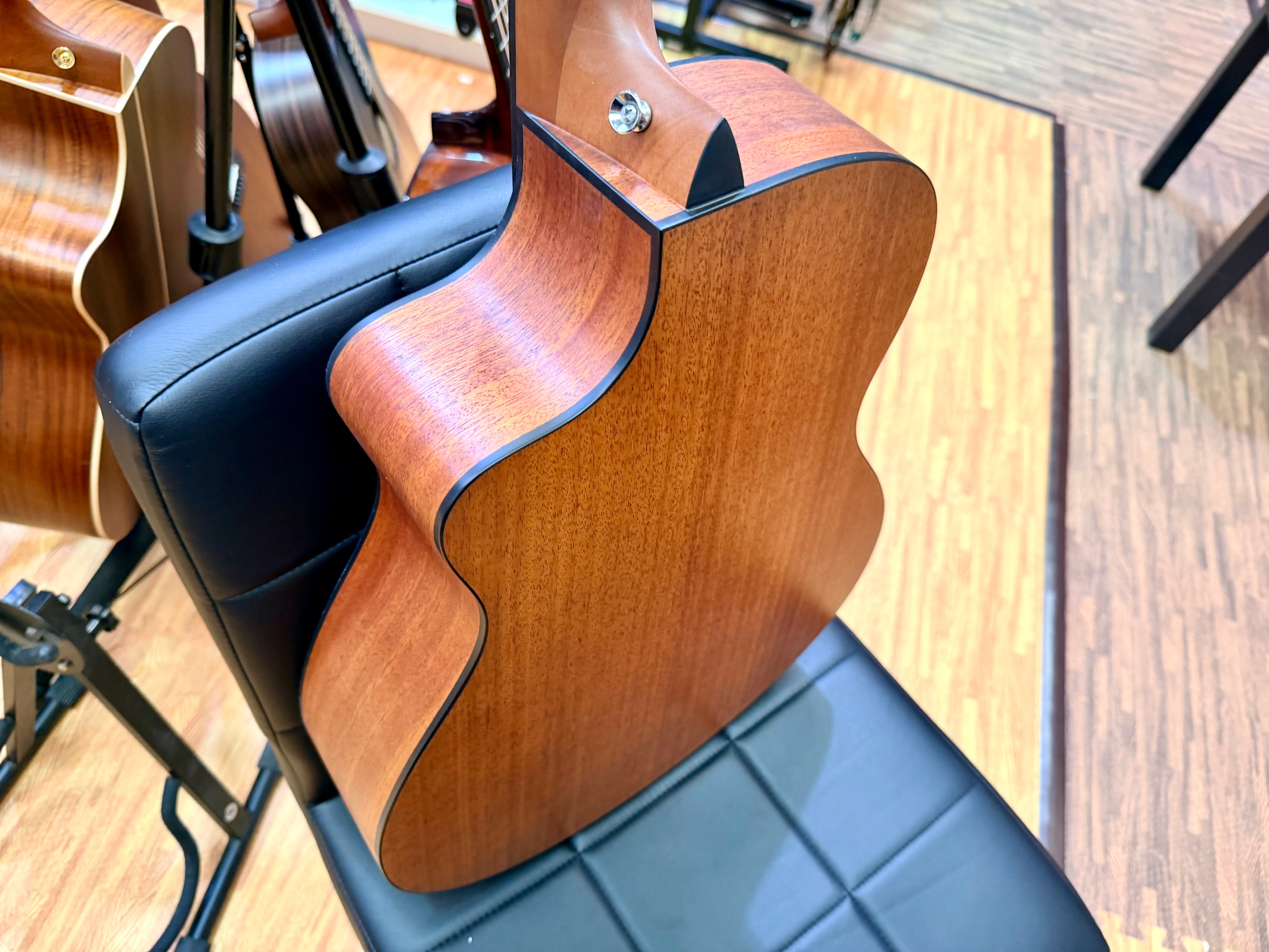 ✨NEW✨ Vintage Pacific Coast VEC300CB Electro-Acoustic Guitar~ Cherry Burst!