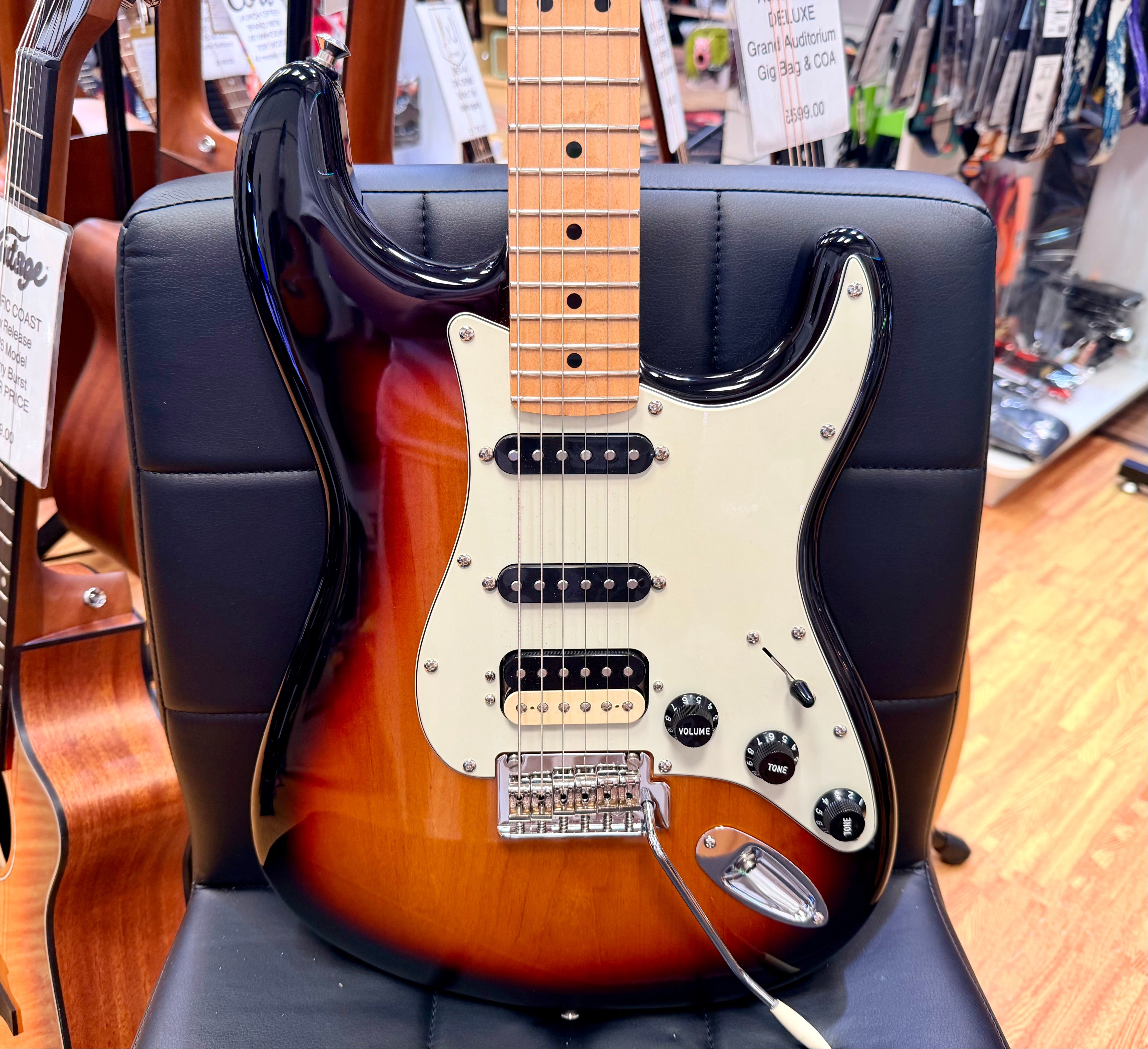 ⚡️2021⚡️ Fender Player Stratocaster HSS~ Shawbucker/Tonerider/Lockers~ Sunburst!