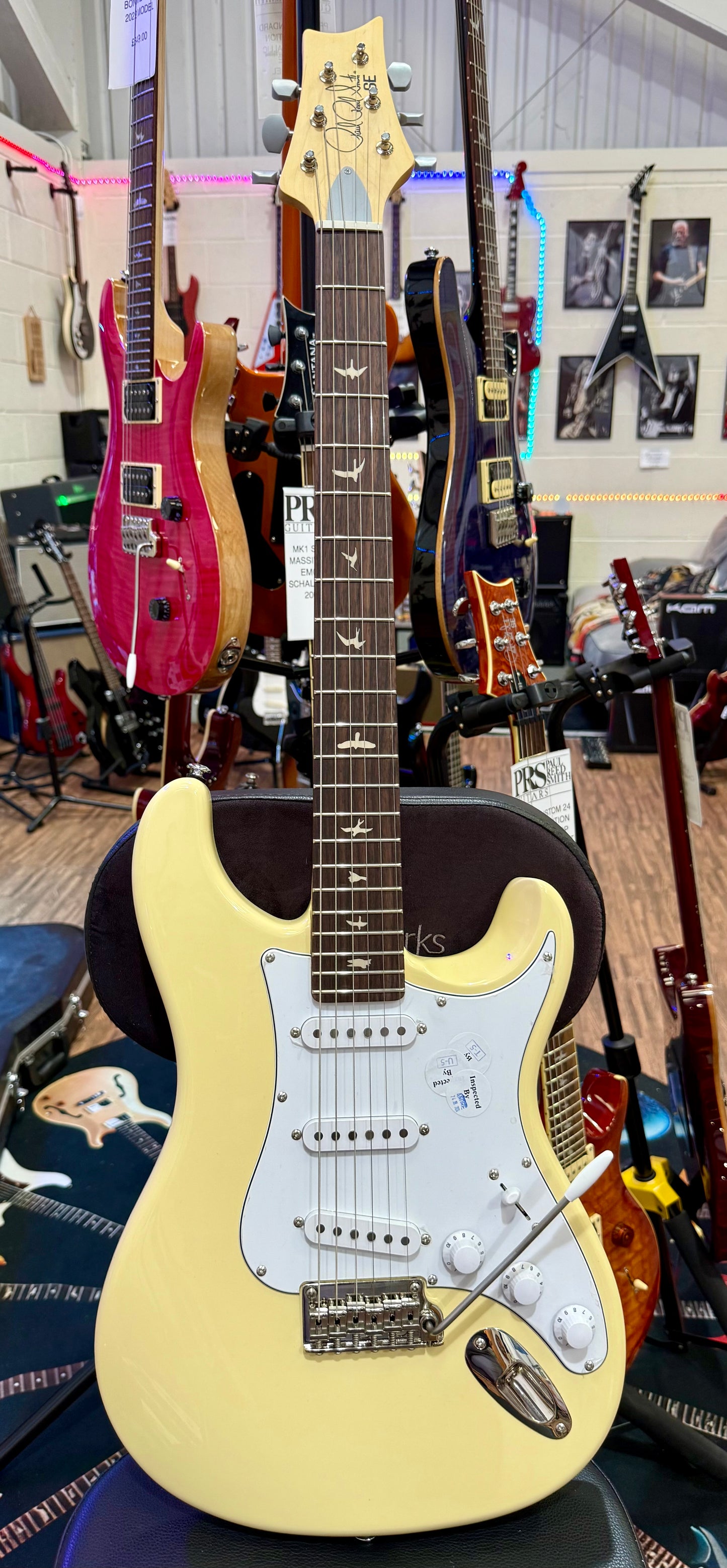 🦅 BRAND NEW 🦅 PRS Silver Sky SE Guitar~ John Mayer~ Moon White + Gig Bag!