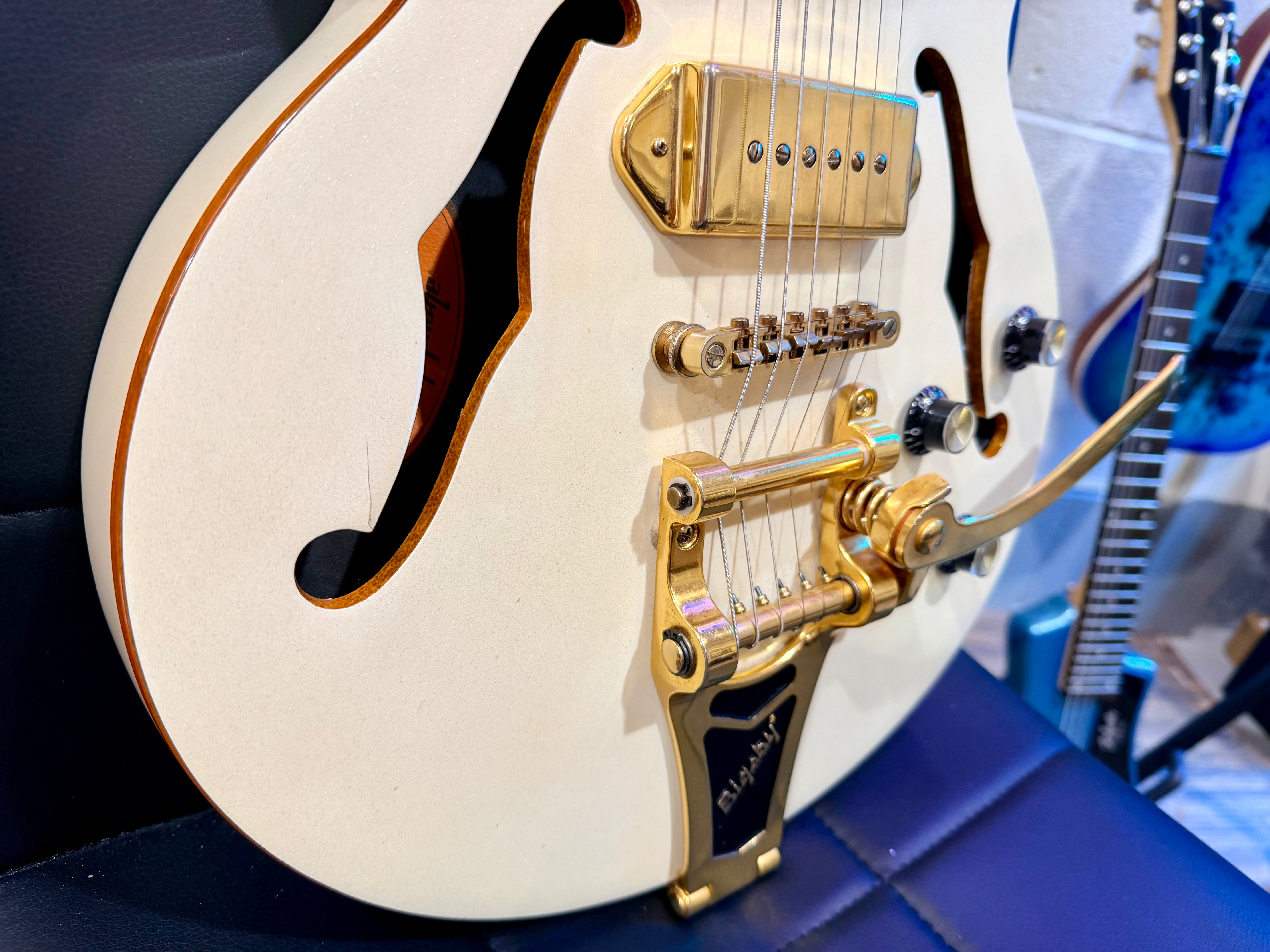 π2015π Epiphone Wildkat Royale~ Custom Shop Ltd Ed~ Pearl White~ Semi-Hollow!