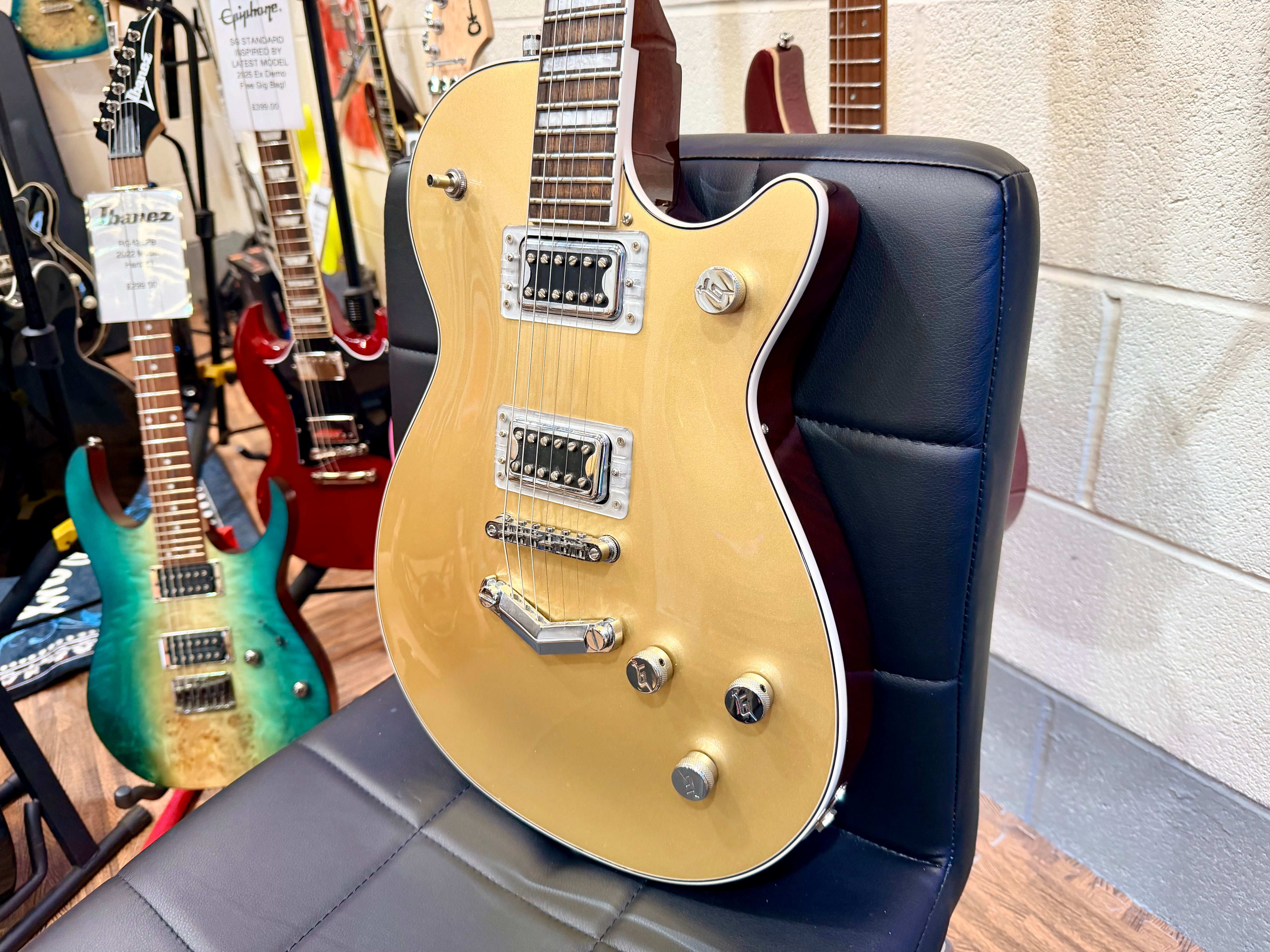 π2021π Gretsch G5220 Electromatic Jet BT Single-Cut~ Casino Gold Hardtail!