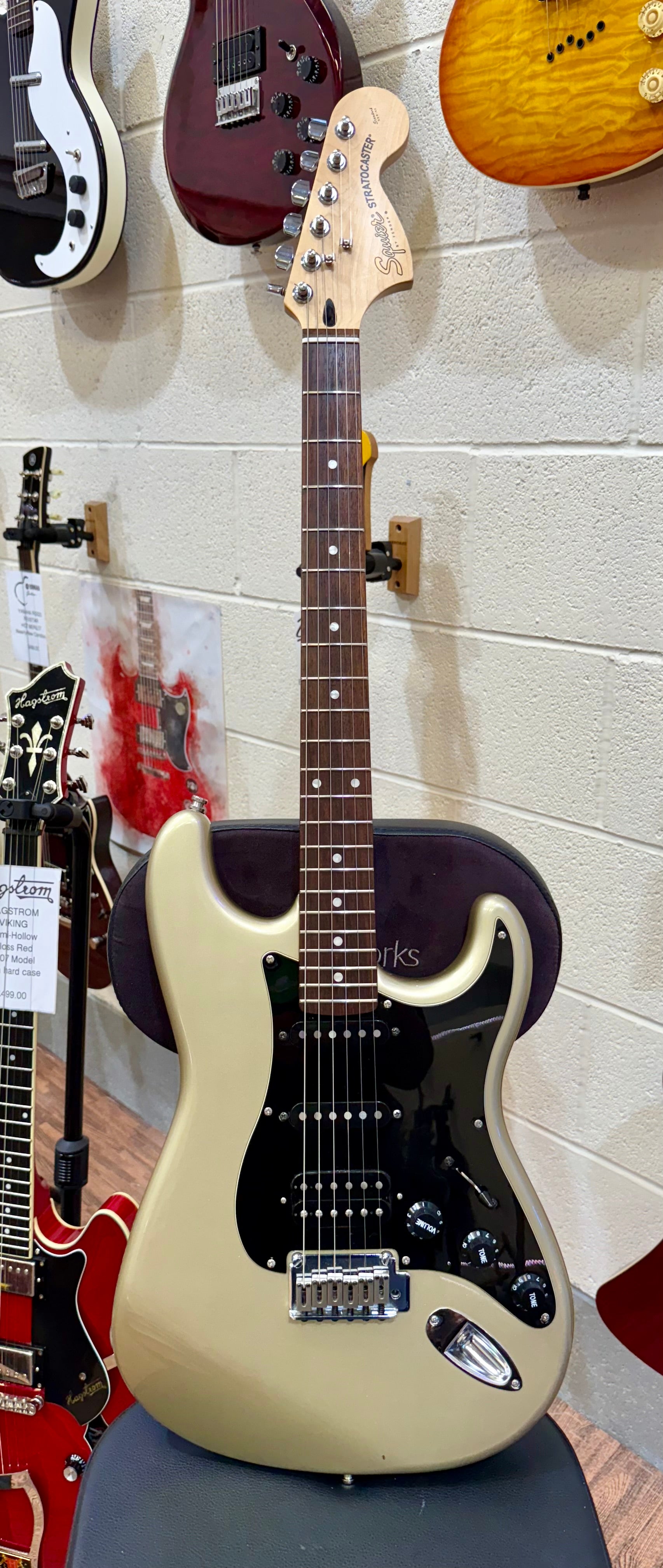 🌟2002🌟Fender Squier Stratocaster~ 20th Anniversary Ltd Edition~ Shoreline Gold!