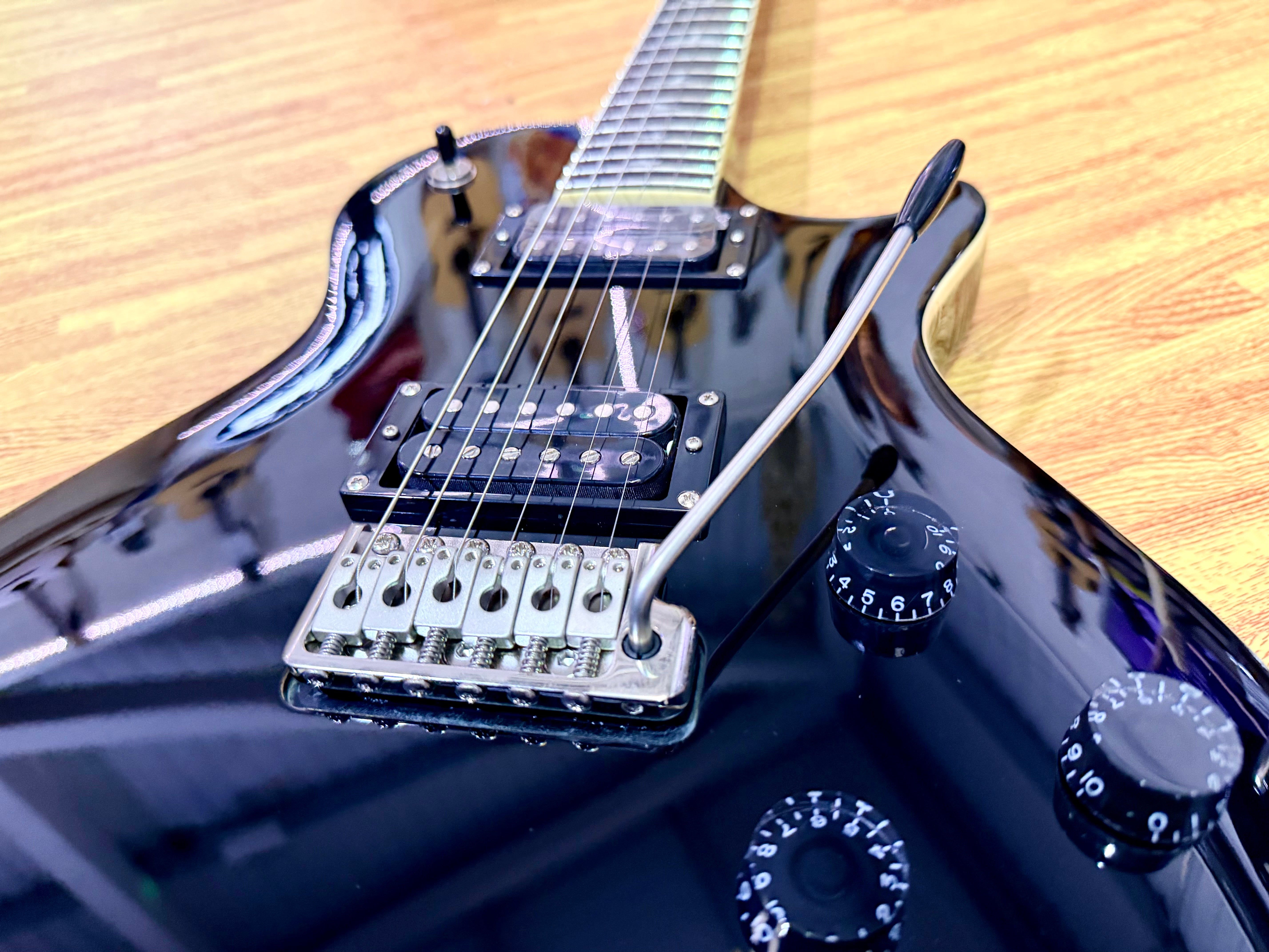 🔥MINT🔥 2021 PRS SE Mark Tremonti Standard Piano Black Tremolo + PRS Gig Bag!