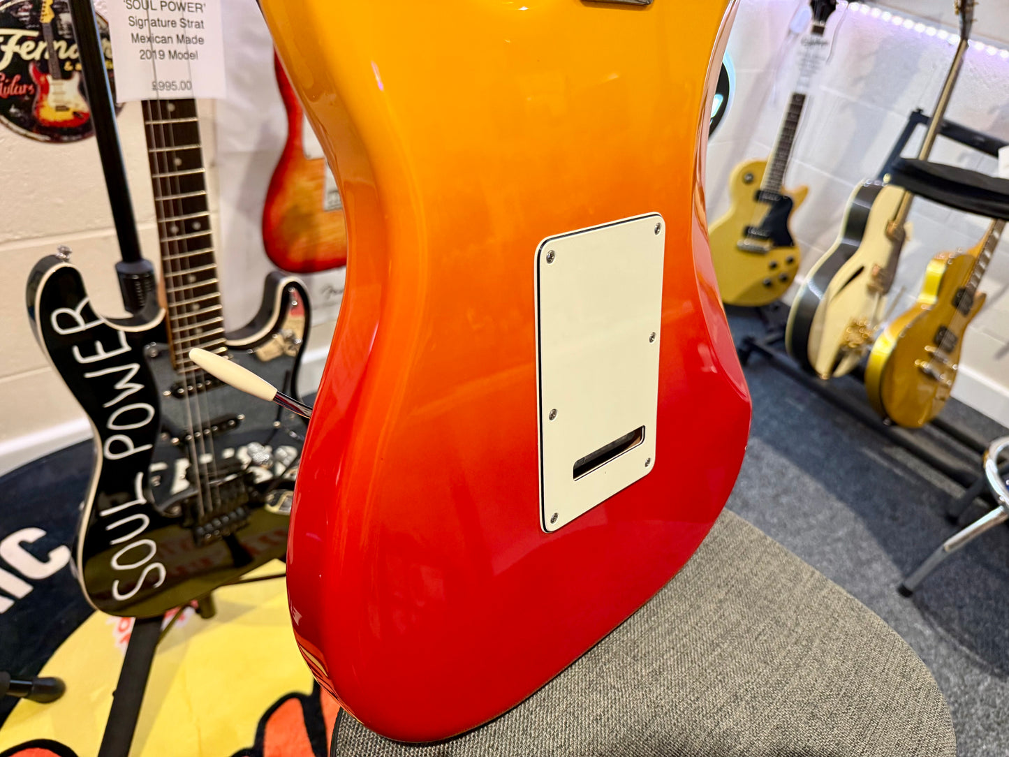 ☀️LIMITED EDITION☀️ Fender Player Plus Stratocaster ~ Tequila Sunrise~ Mexican!