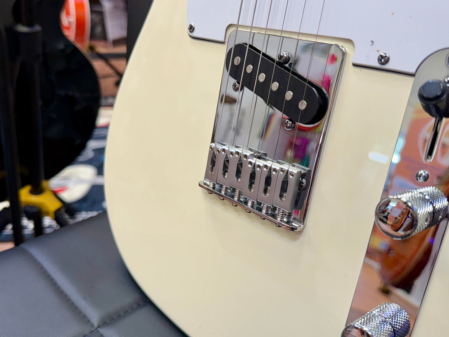 🌟2025 NEW MODEL🌟 Fender Standard Series Telecaster~ Olympic White~ Rosewood!