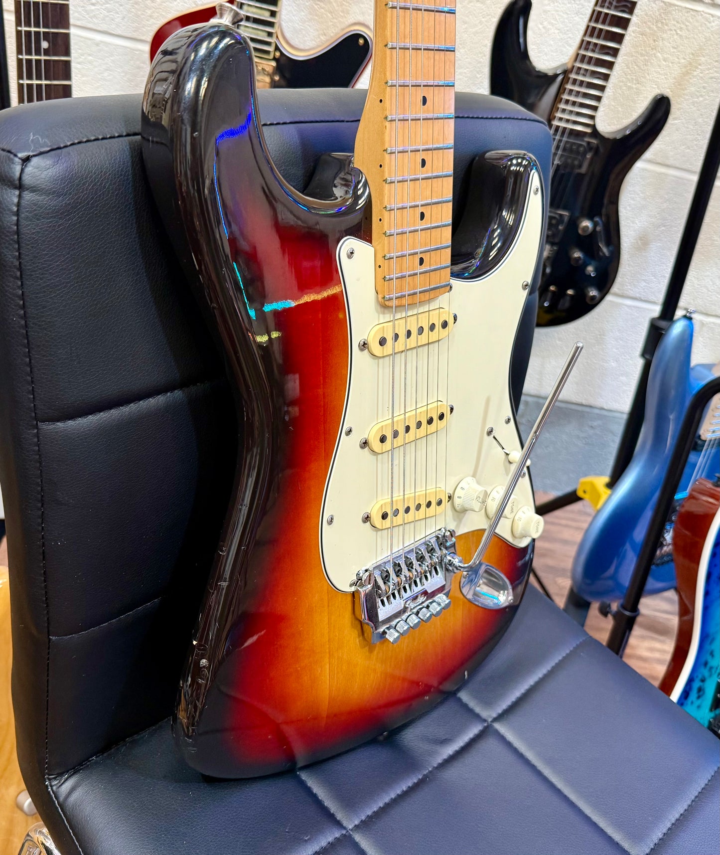 🔥 1985 MADE IN JAPAN 🔥 Fender Contemporary Stratocaster~ Japanese~ Sunburst!