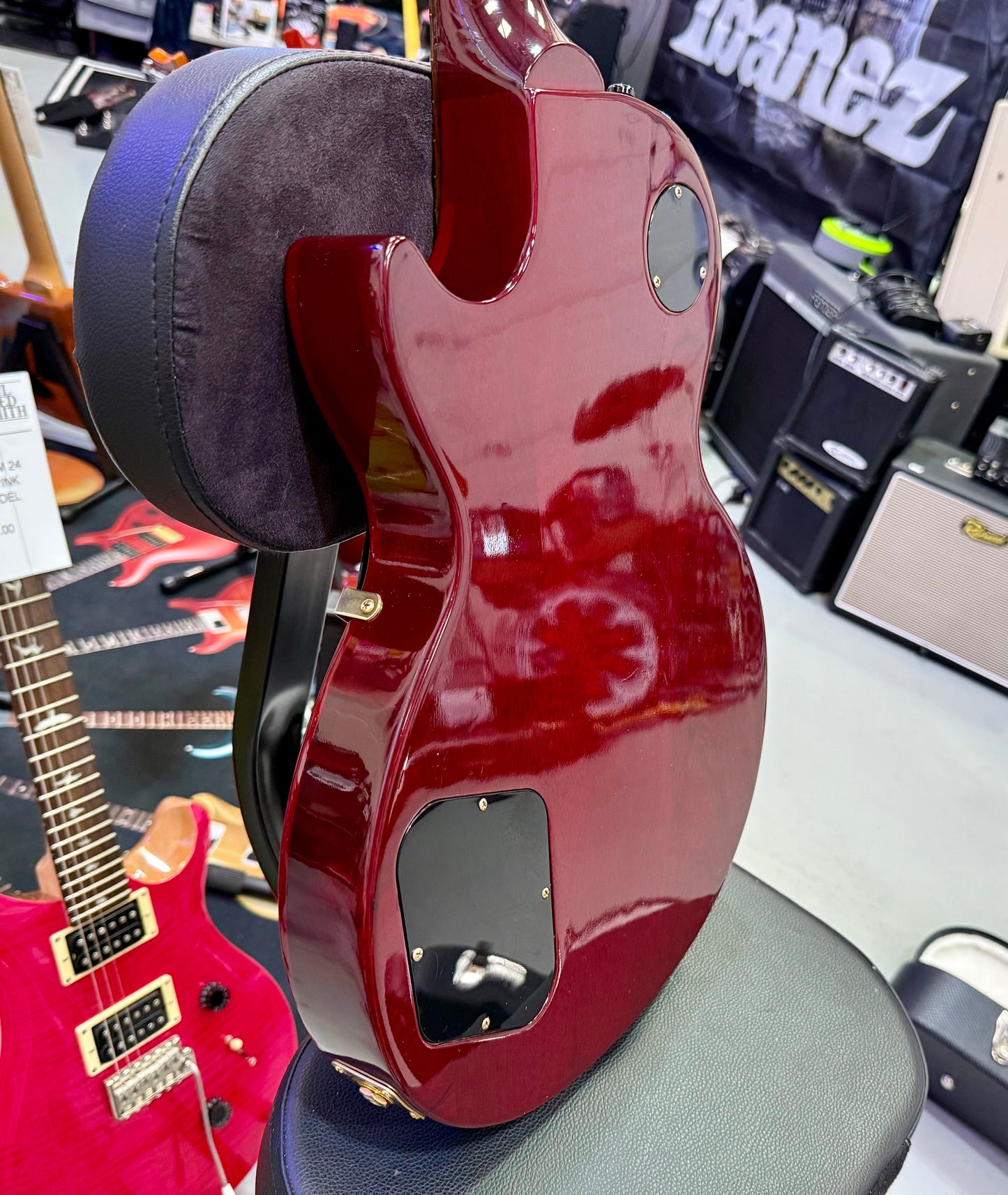 🌟2007 USA🌟 Gibson Les Paul Studio~ Wine Red~ Gold Hardware~ Hard Case~STUNNING