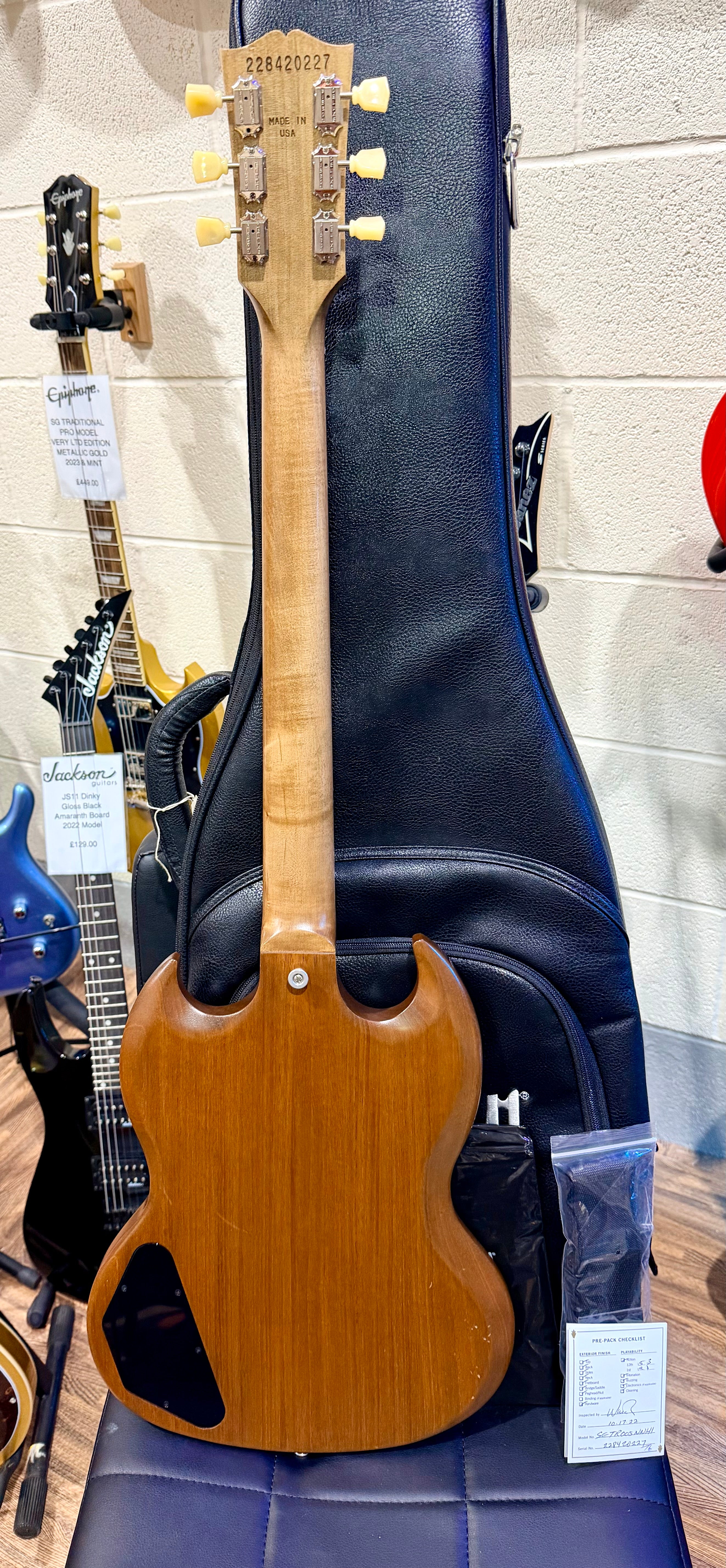 ๐2022๐ Gibson SG Tribute~ Natural Walnut Finish~ Worn Satin~ Case + Candy!