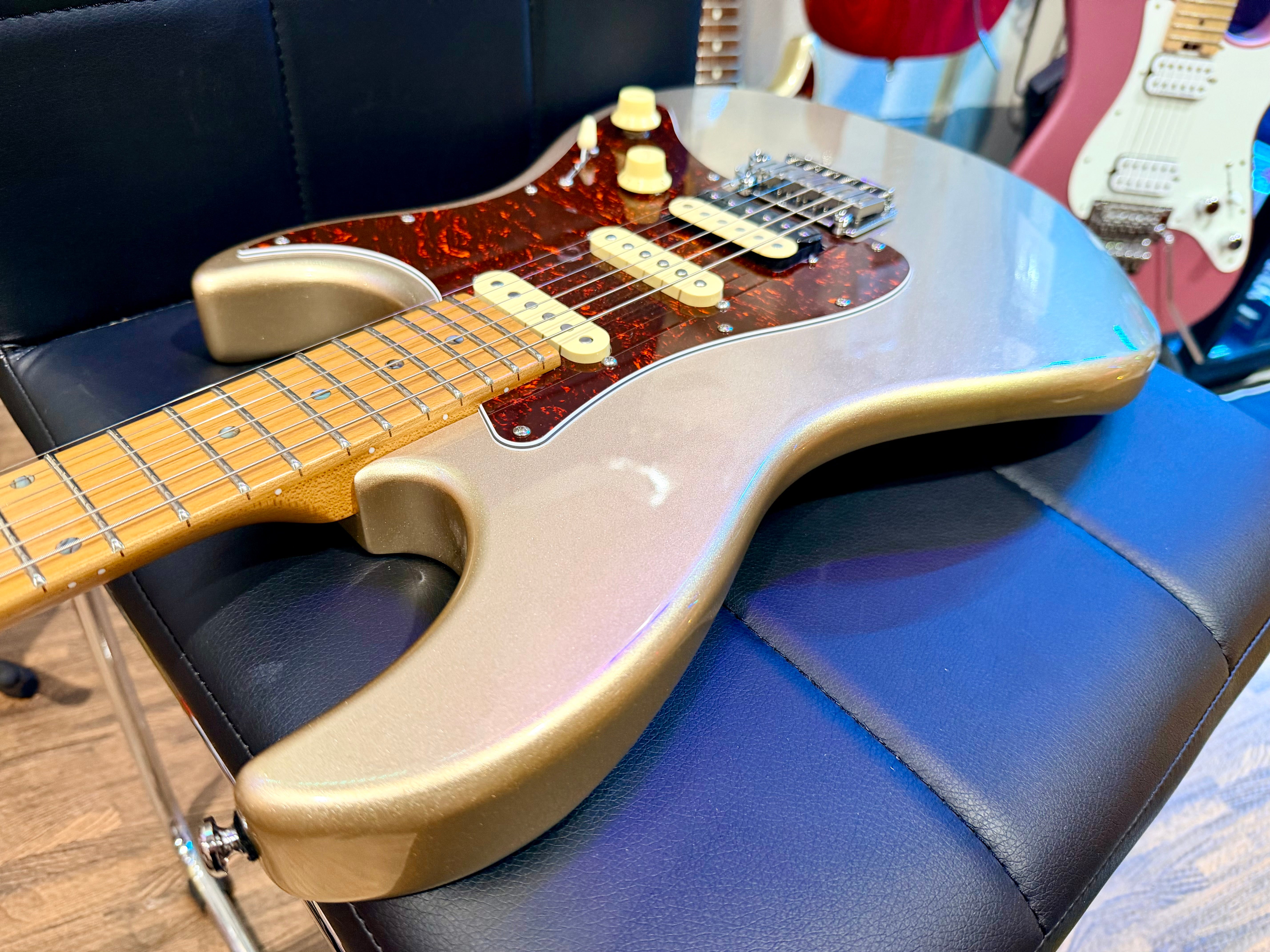 🌟EX-DEMO🌟 Sire Larry Carlton S7 Electric Guitar~ Champagne Gold~ 2025!