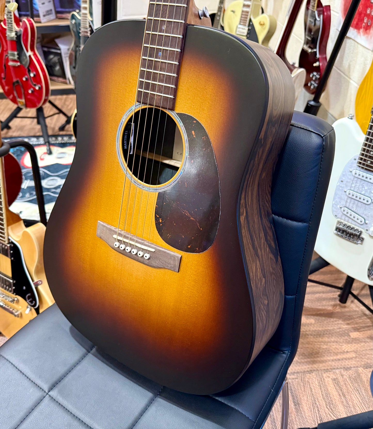 🔥MINT 2025🔥 Martin D-X2E Ziricote Burst~ Electro-Acoustic~ Dreadnought + Bag!