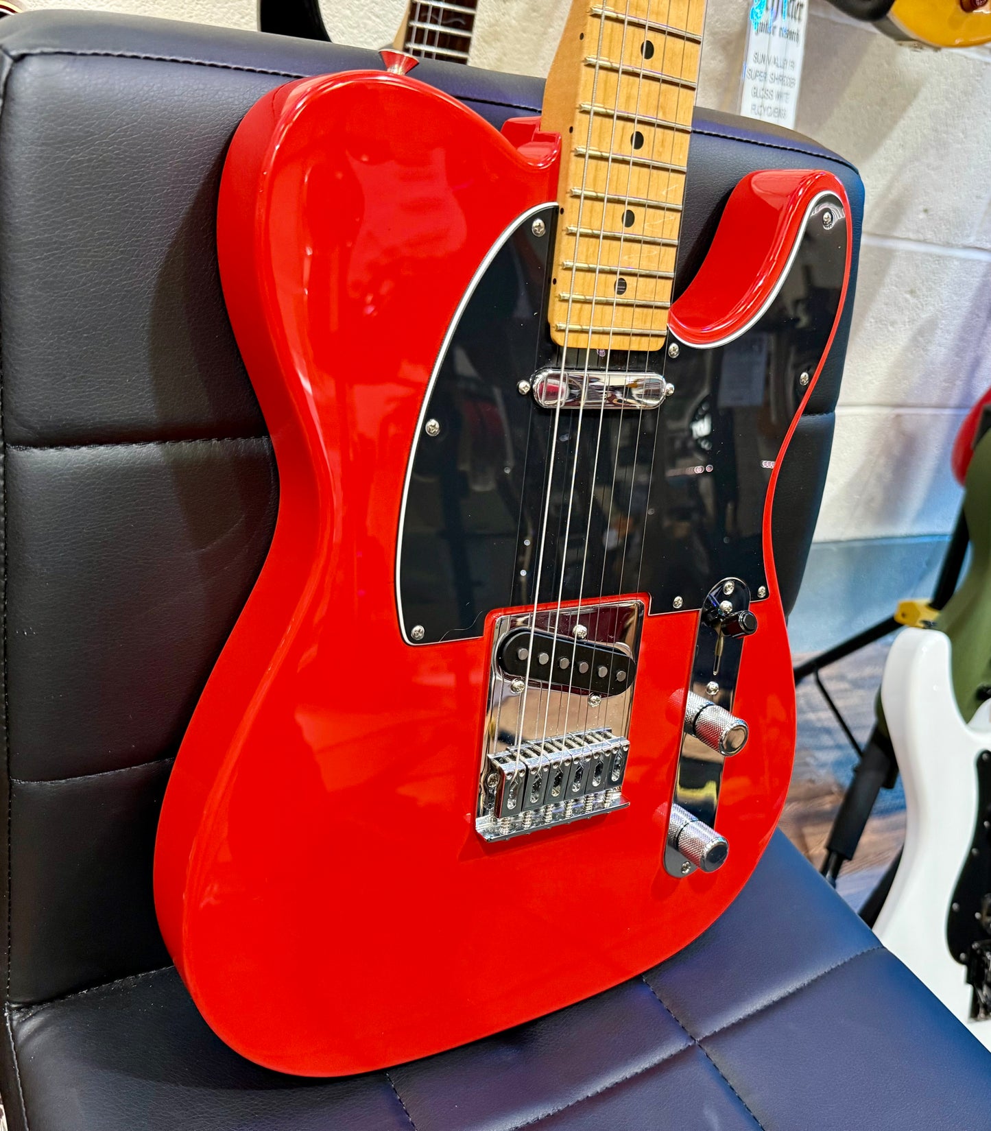 🌟2024🌟 Fender Player II Telecaster~ Coral Red~ Maple Neck~ Mexican Tele~ MIM!