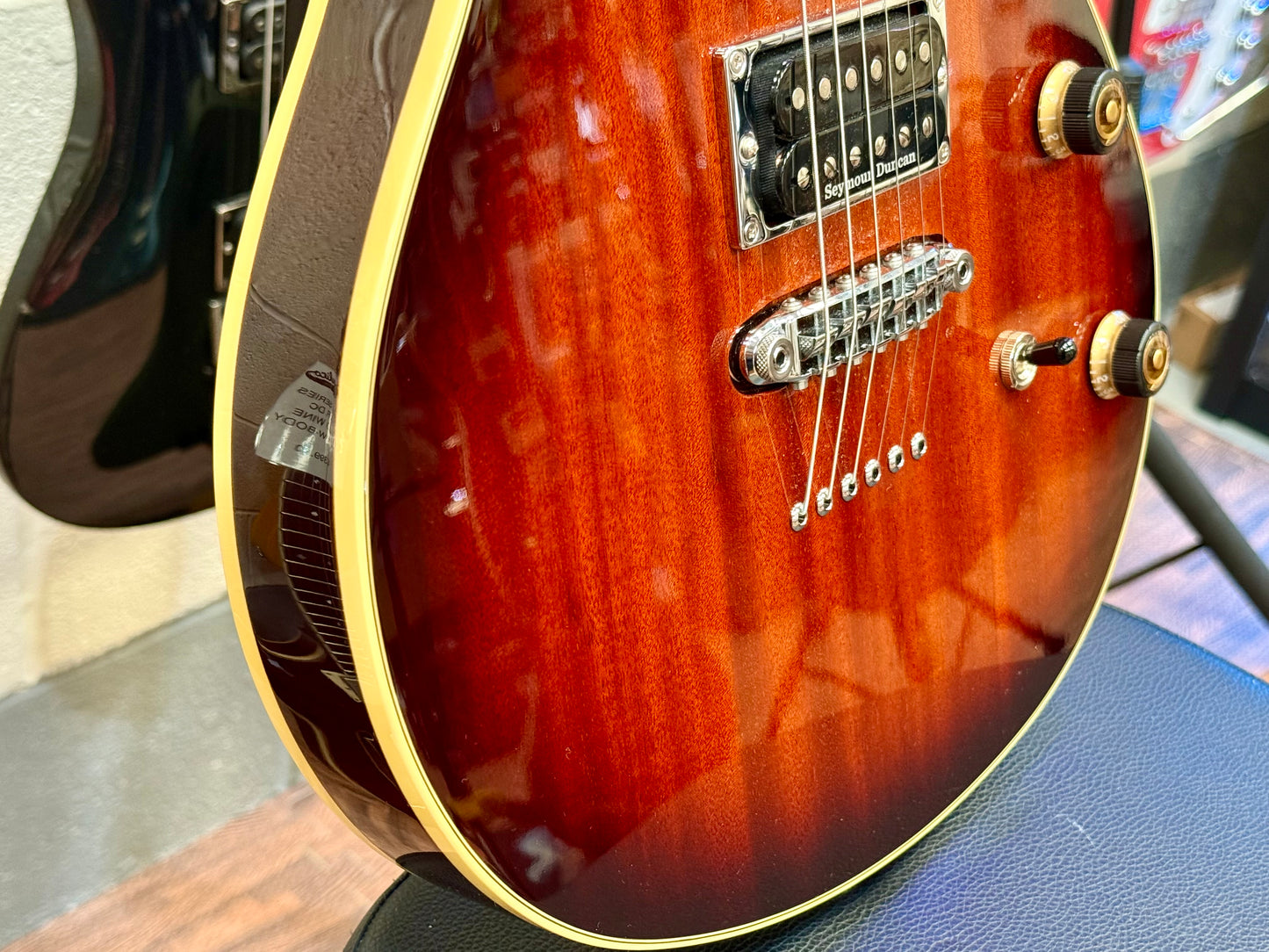 š„MINTš„ Ibanez Prestige Roadcore RC1320-DBS ~ Dark Brown Sunburst~ Hard Case!