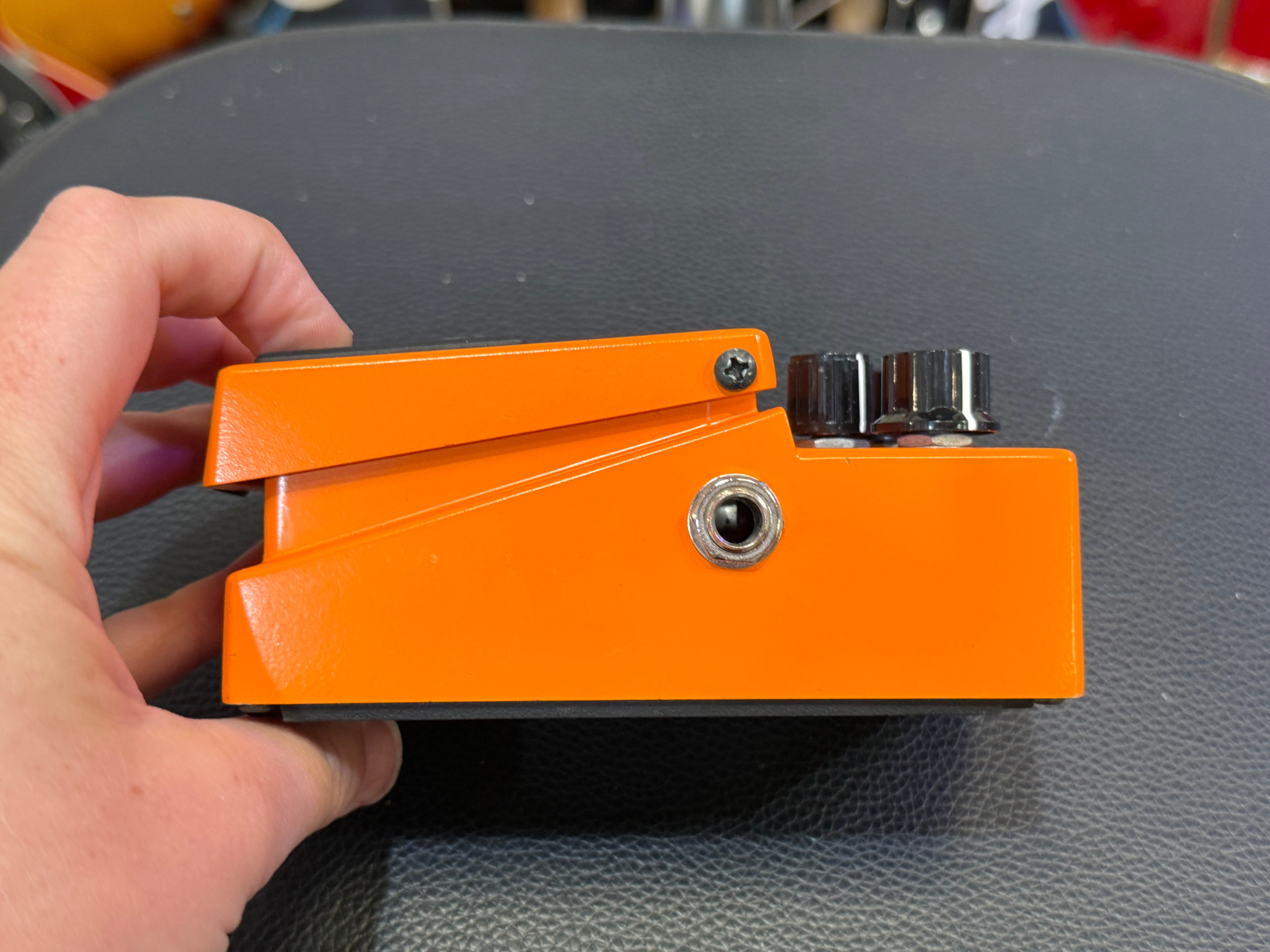 🌟MINT🌟 BOSS DS-1 Distortion Pedal~ Guitar Effects Pedal!