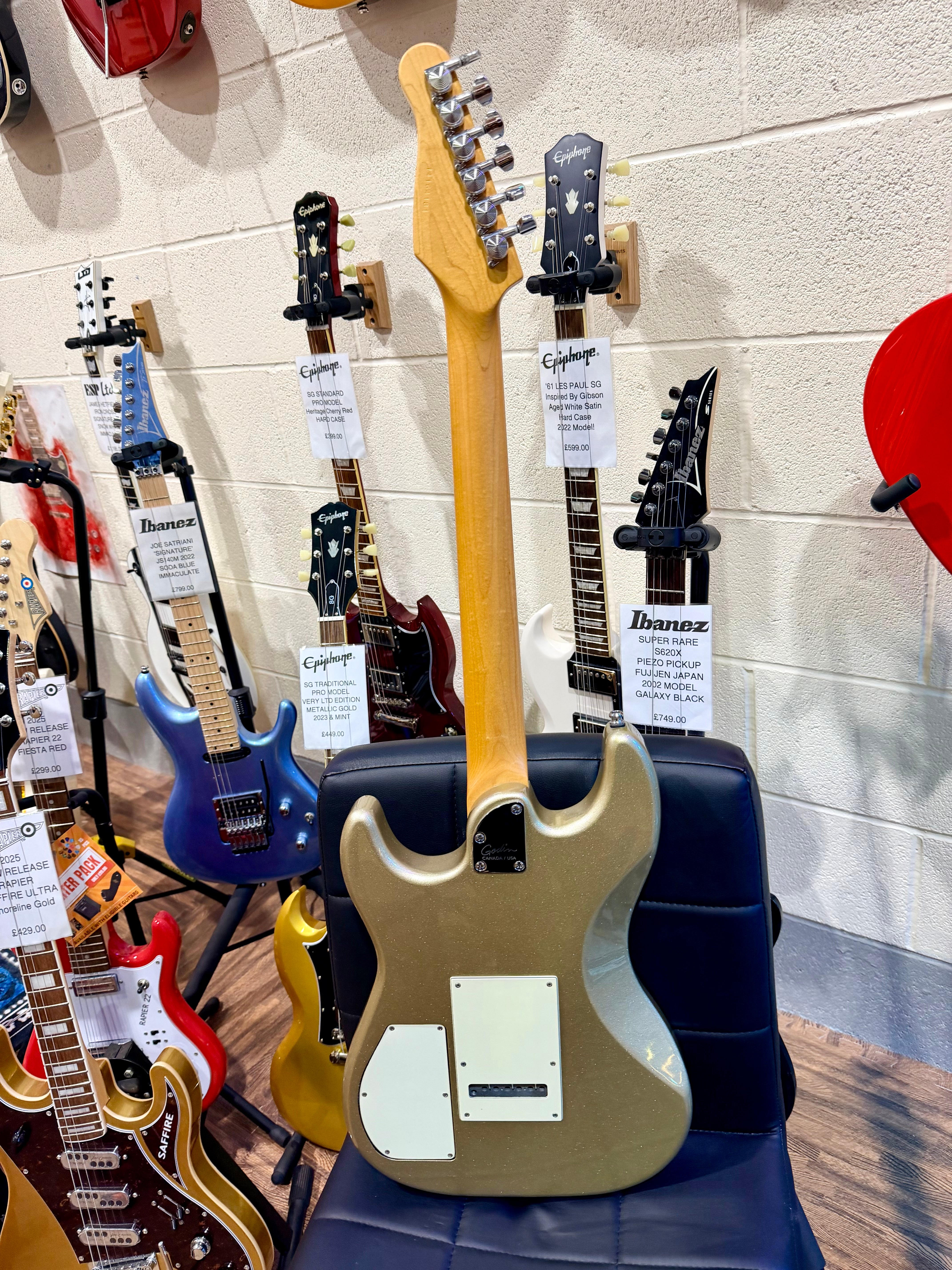 🌟MINT🌟 Godin Session RW LTD~ Silver Gold HG~ Seymour Duncan HSS + Gig Bag!