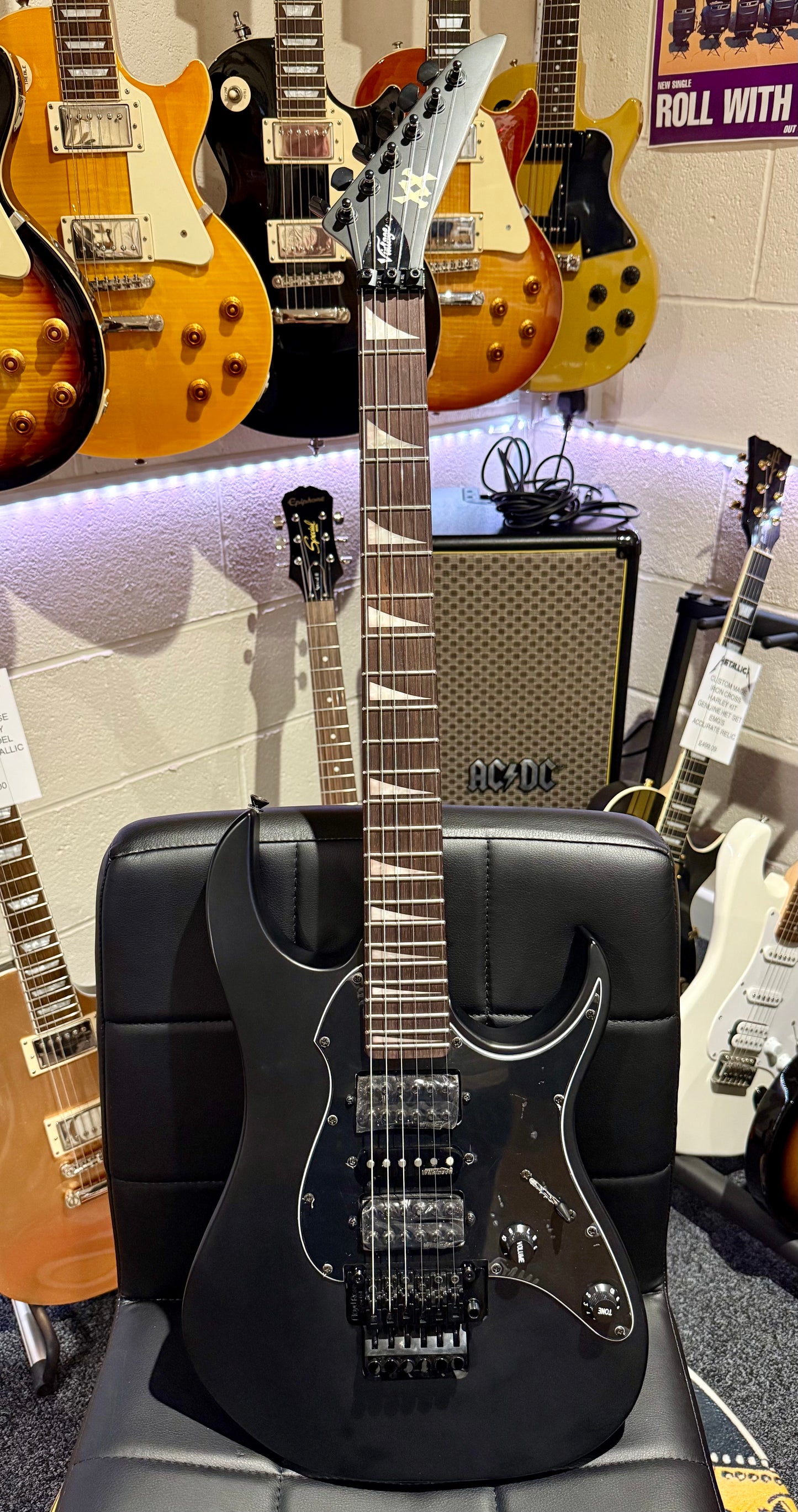 🔥EX DEMO🔥 2022 Vintage VMX Series Raider Electric Guitar~Black~ Floyd Rose!