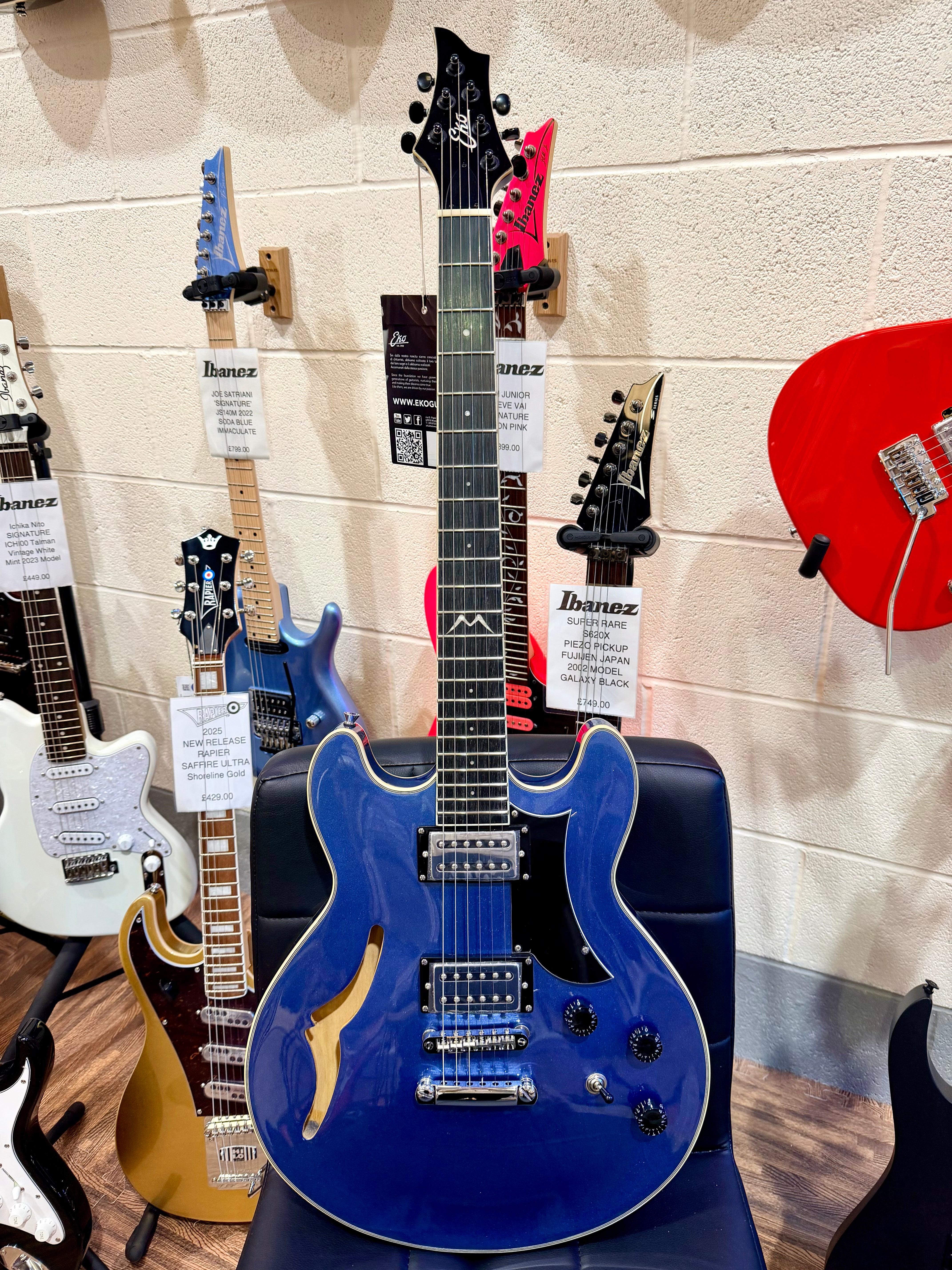 🌟NEW 2025🌟 Eko MIA IV SA~ Blues Blue~ Semi-Hollow HH~ Coil-Split~ Maple Top!