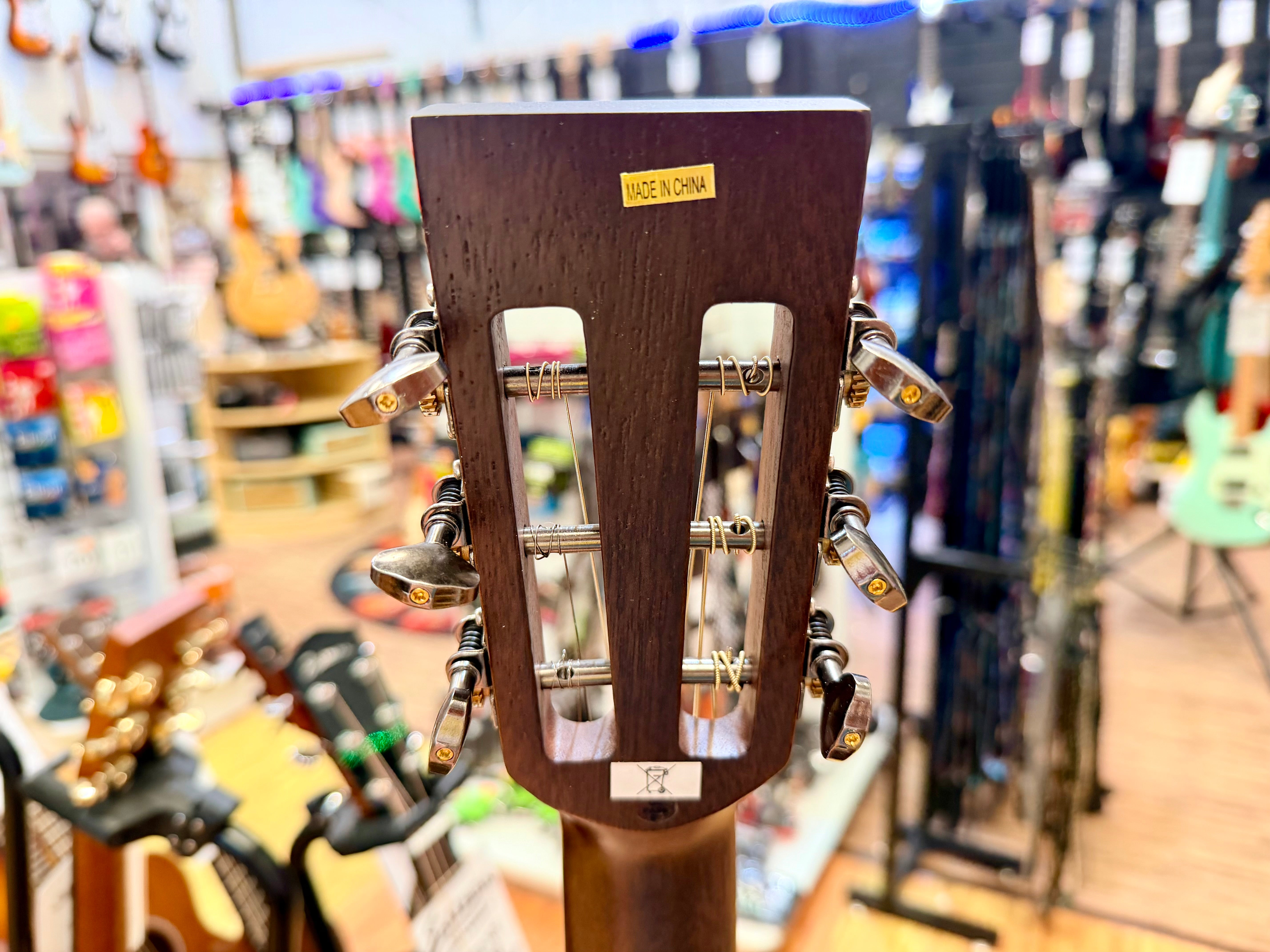 ⚡️NEW⚡️ Baton Rouge X11LS/PE-AB Parlour Electro Acoustic~ Rechargeable Pickup!