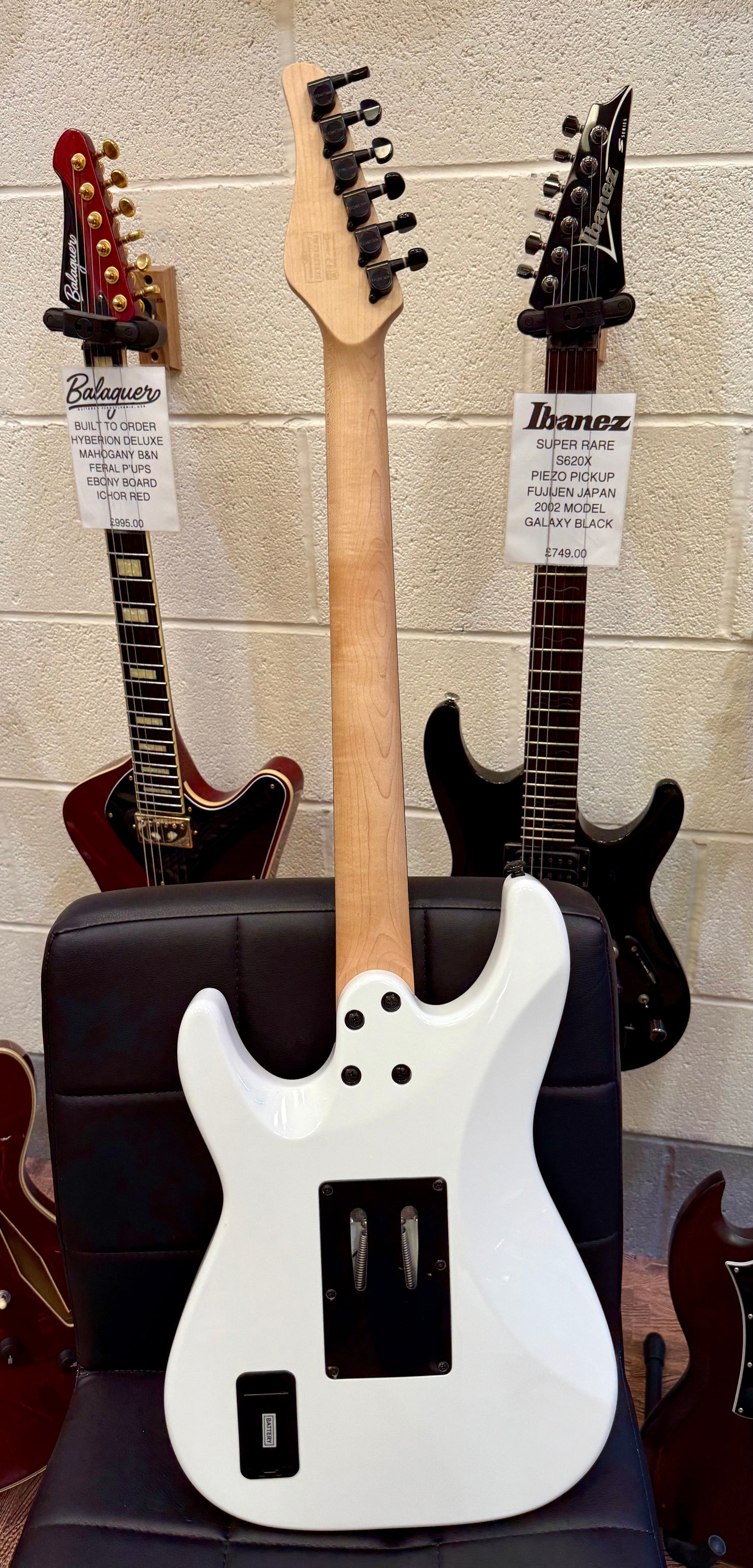 🔥2021🔥 Schecter Sun Valley Super Shredder FR~ Gloss White~ Floyd Rose!