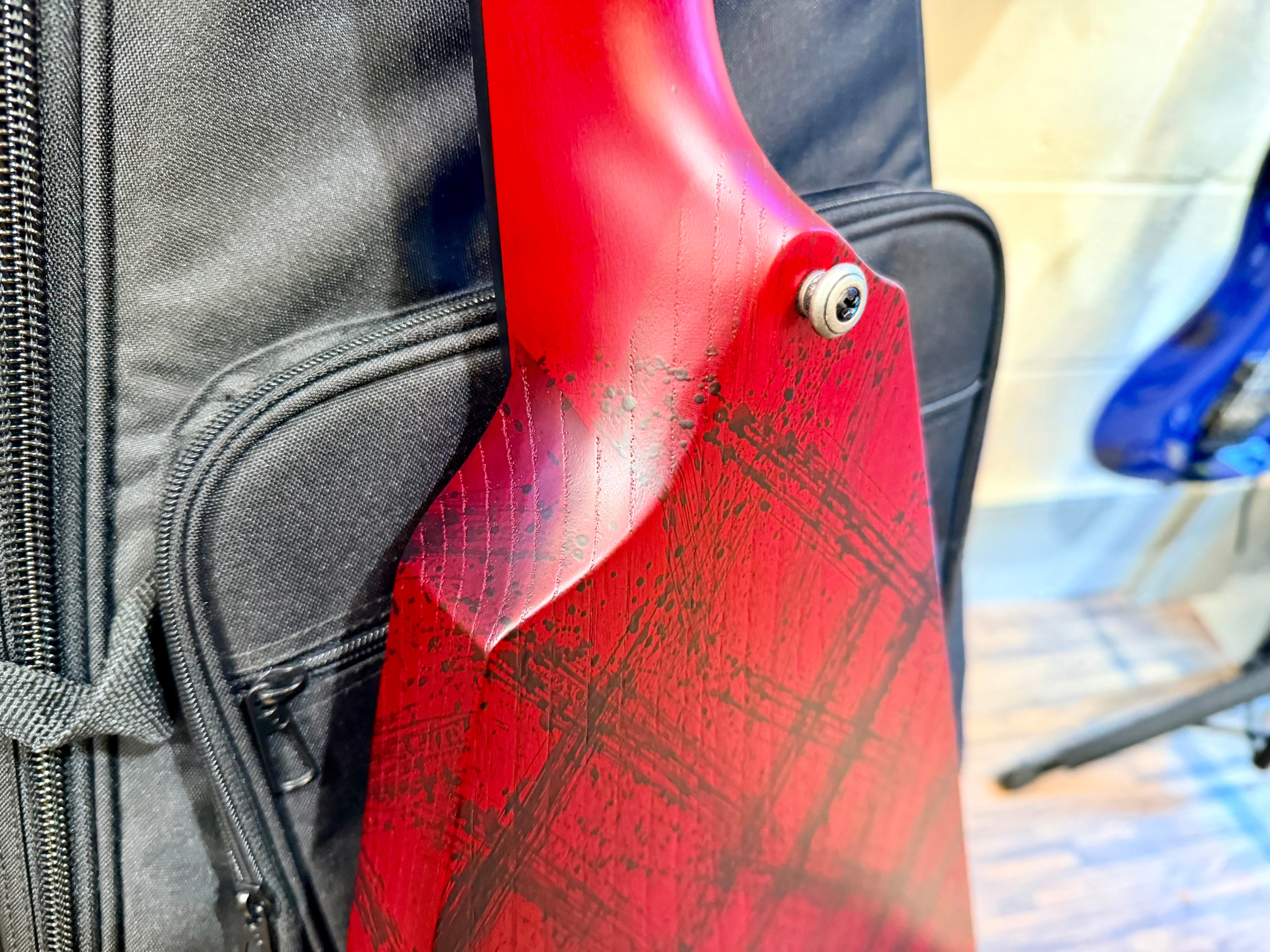 🔥2025🔥 Solar V2.6 Cannibalismo + Plus Flying V~ Blood Red~ Gig Bag~ MINT!