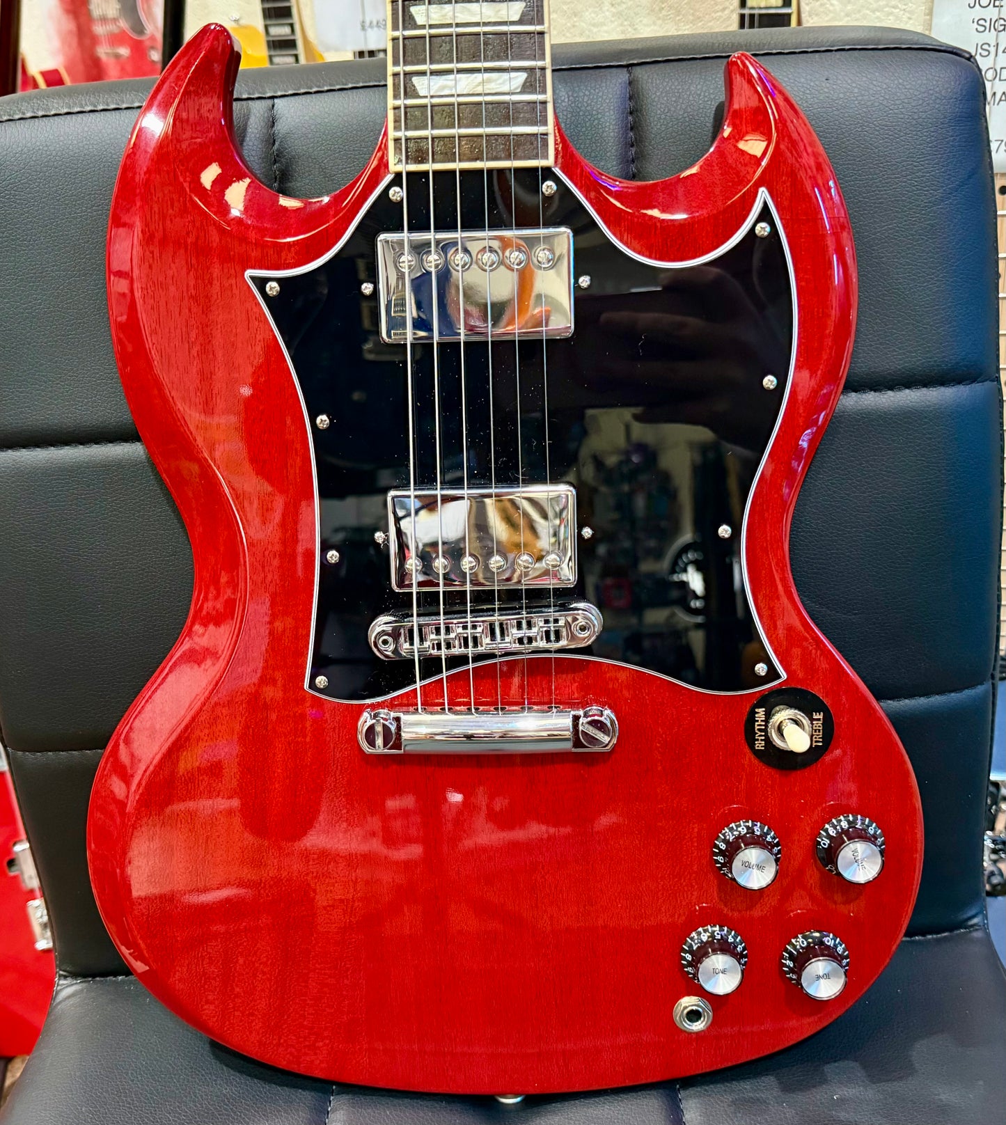 š„2024 USAš„ Gibson SG Standard~ Heritage Cherry~ Hard Case & Candy!