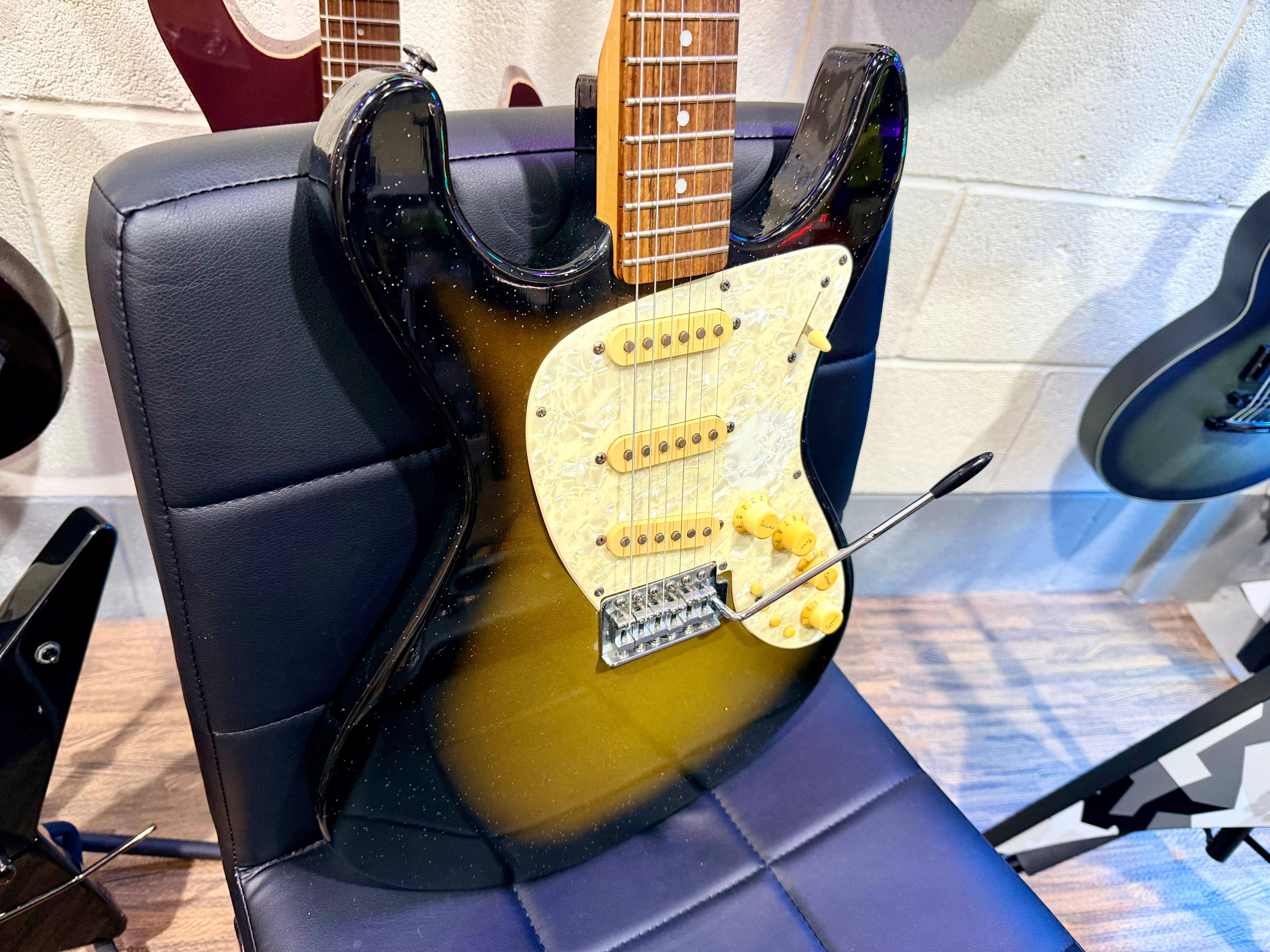 🔥RARE🔥 Danelectro Danoblaster Innuendo Electric Guitar~ Korea 2000 + Effects!