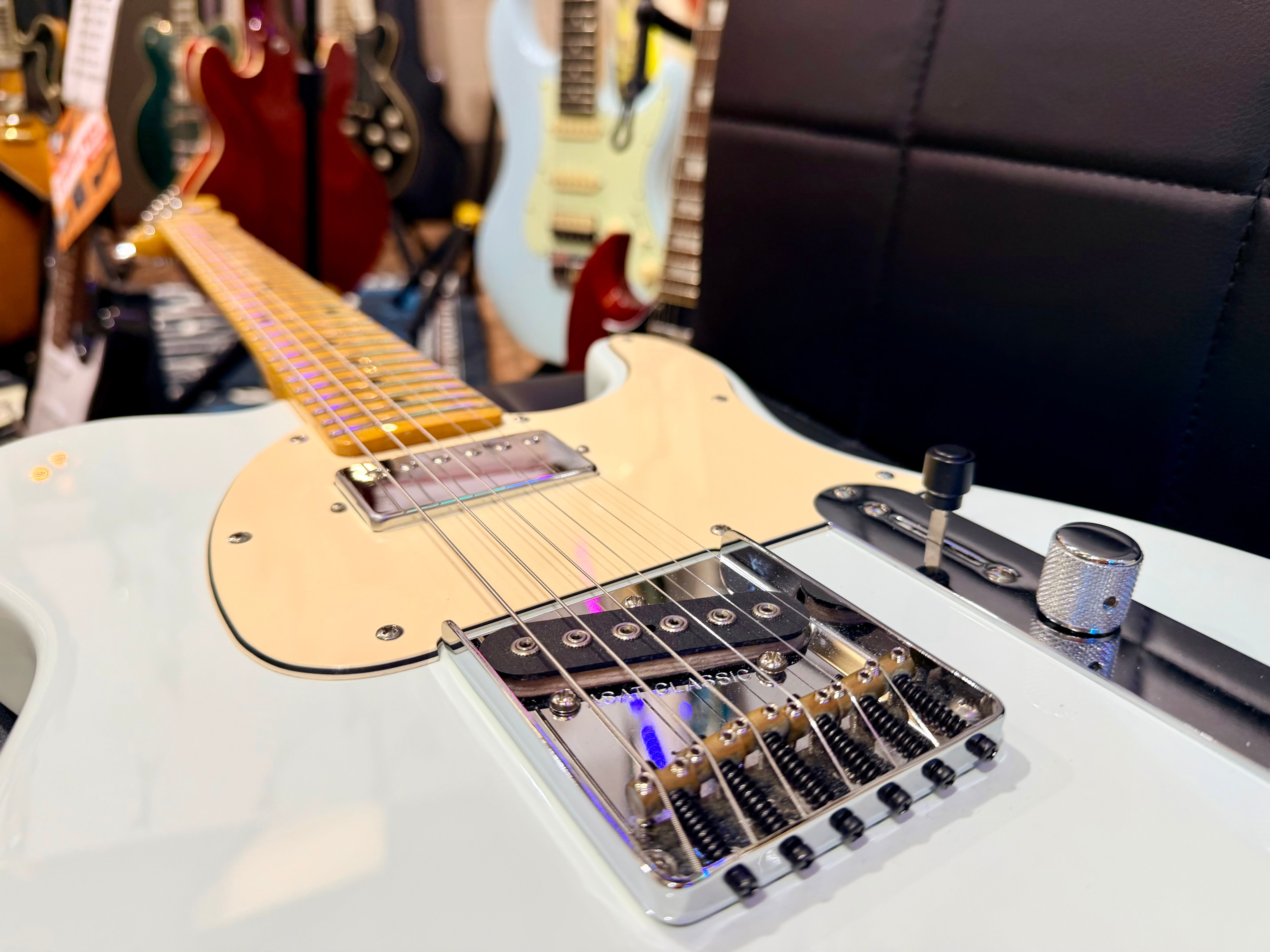 🌟MINT🌟 G&L ASAT Classic Bluesboy Tribute Series~ Sonic Blue~ Telecaster Guitar