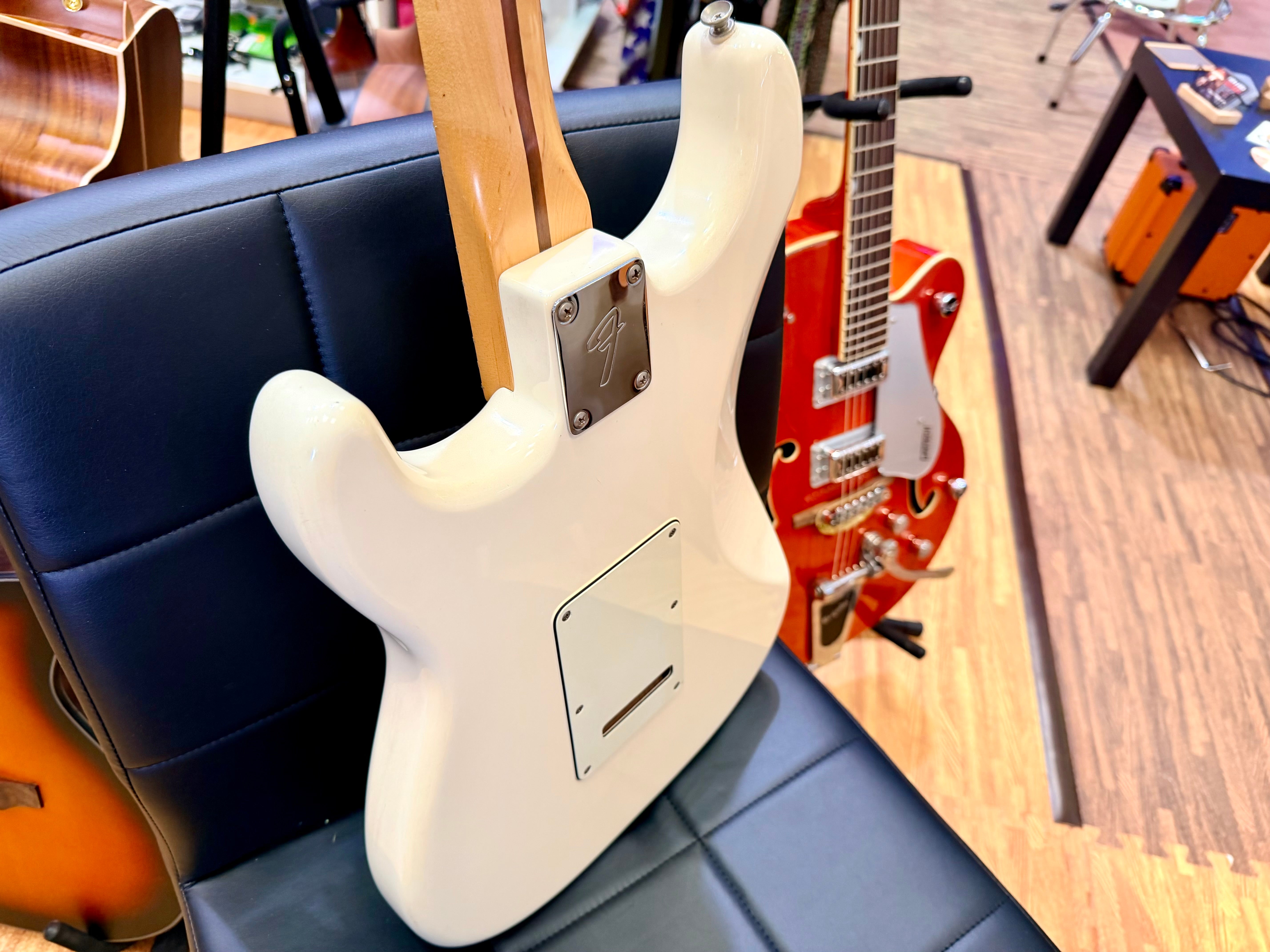 ✨UPGRADED✨ 2014 Fender Standard Stratocaster~ Arctic White~ Custom Shop Pickups
