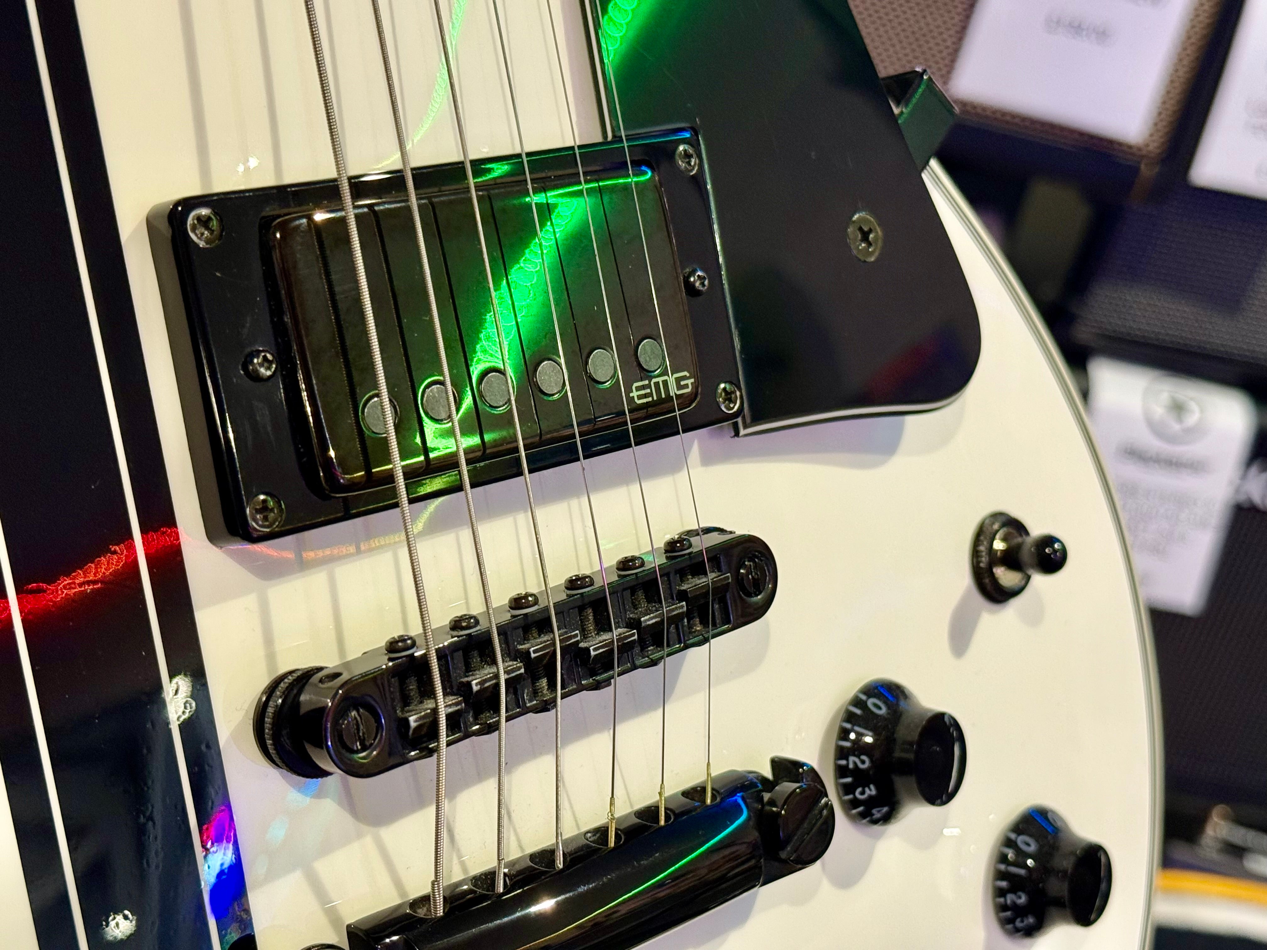 🔥MINT🔥 ESP LTD James Hetfield Iron Cross Signature~ Metallica~ Snow White~2018