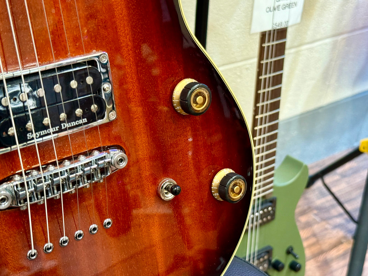 š„MINTš„ Ibanez Prestige Roadcore RC1320-DBS ~ Dark Brown Sunburst~ Hard Case!