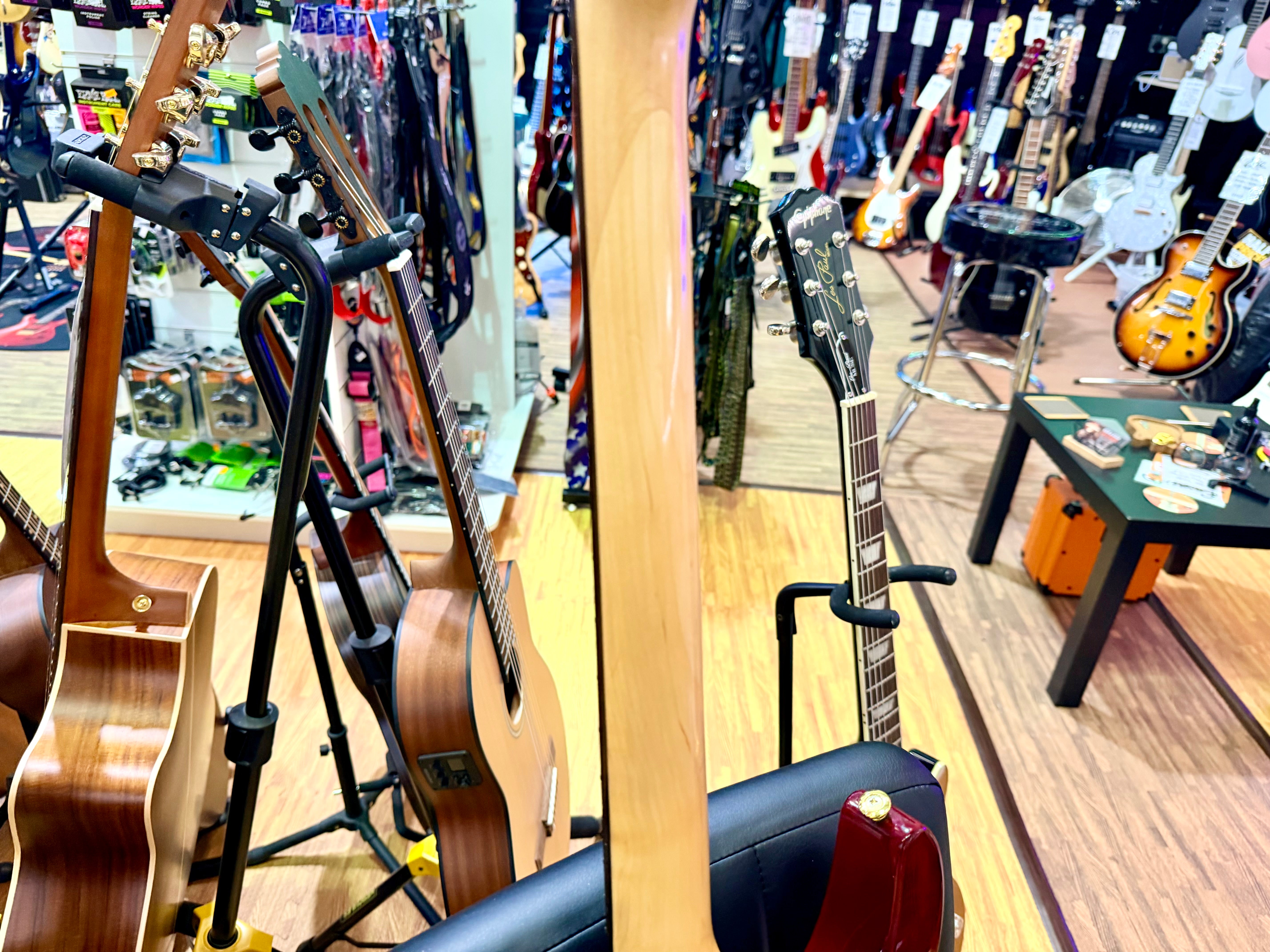 π₯2012π₯ ESP LTD MH-100QM NT See Thru Black Cherry~ Gold Hardware Guyker Lockers